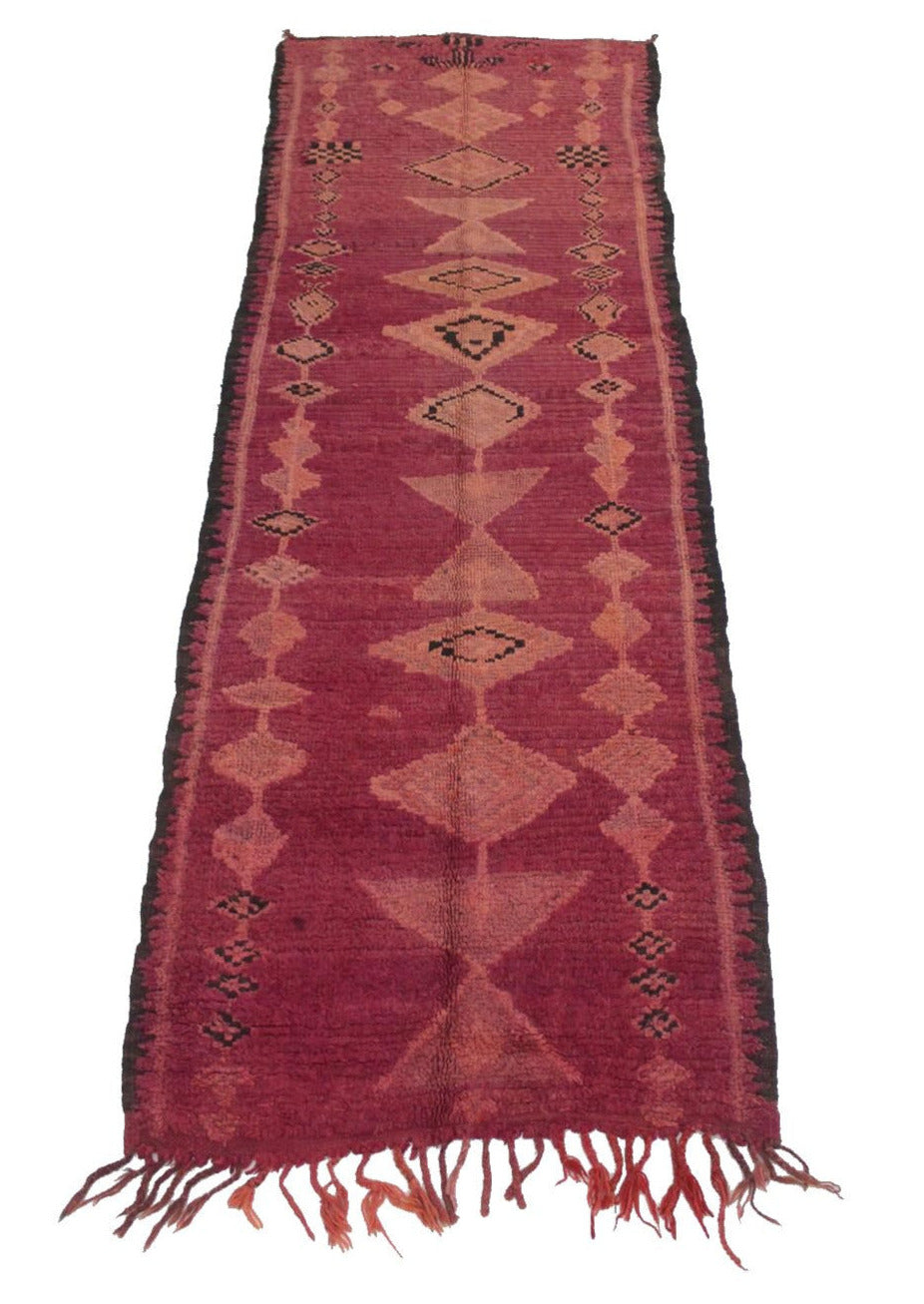 Vintage moroccan runner rug - rasperry - Boujad - 3.4x10.5feet / 105x320cm