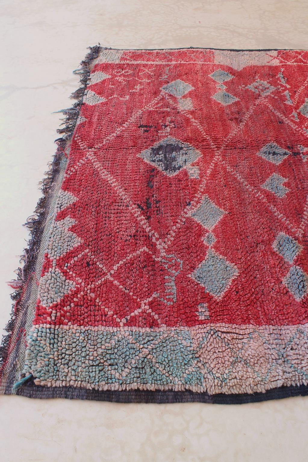 Vintage area moroccan rug - red - Zayane - 7x12feet / 213x365cm