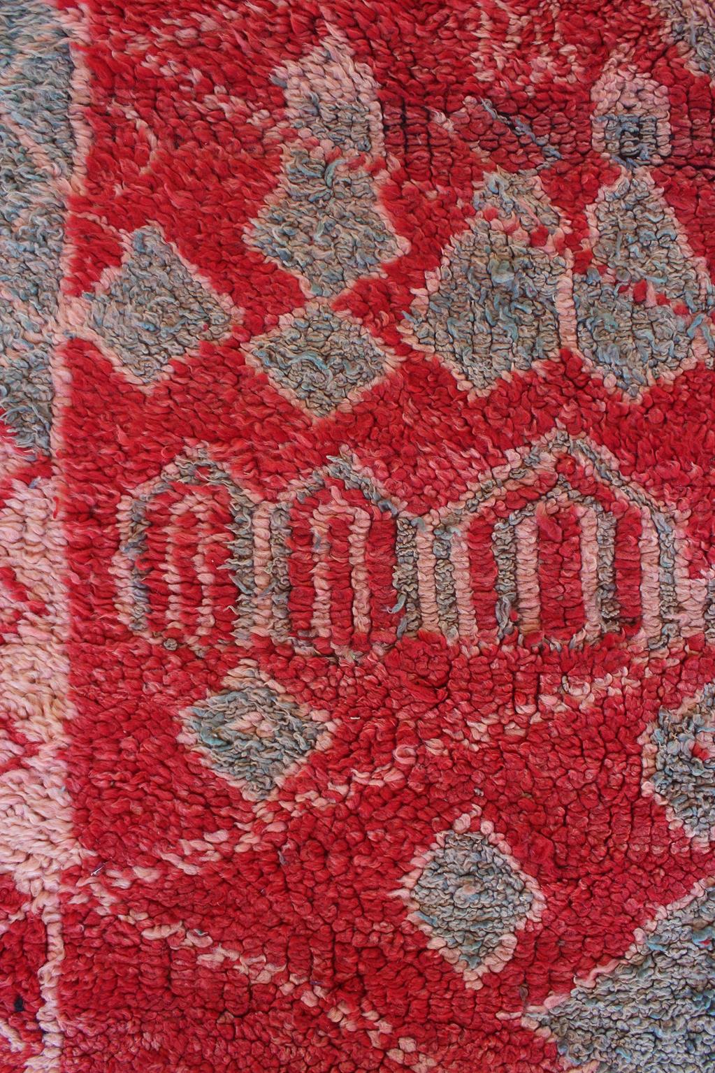 Vintage area moroccan rug - red - Zayane - 7x12feet / 213x365cm