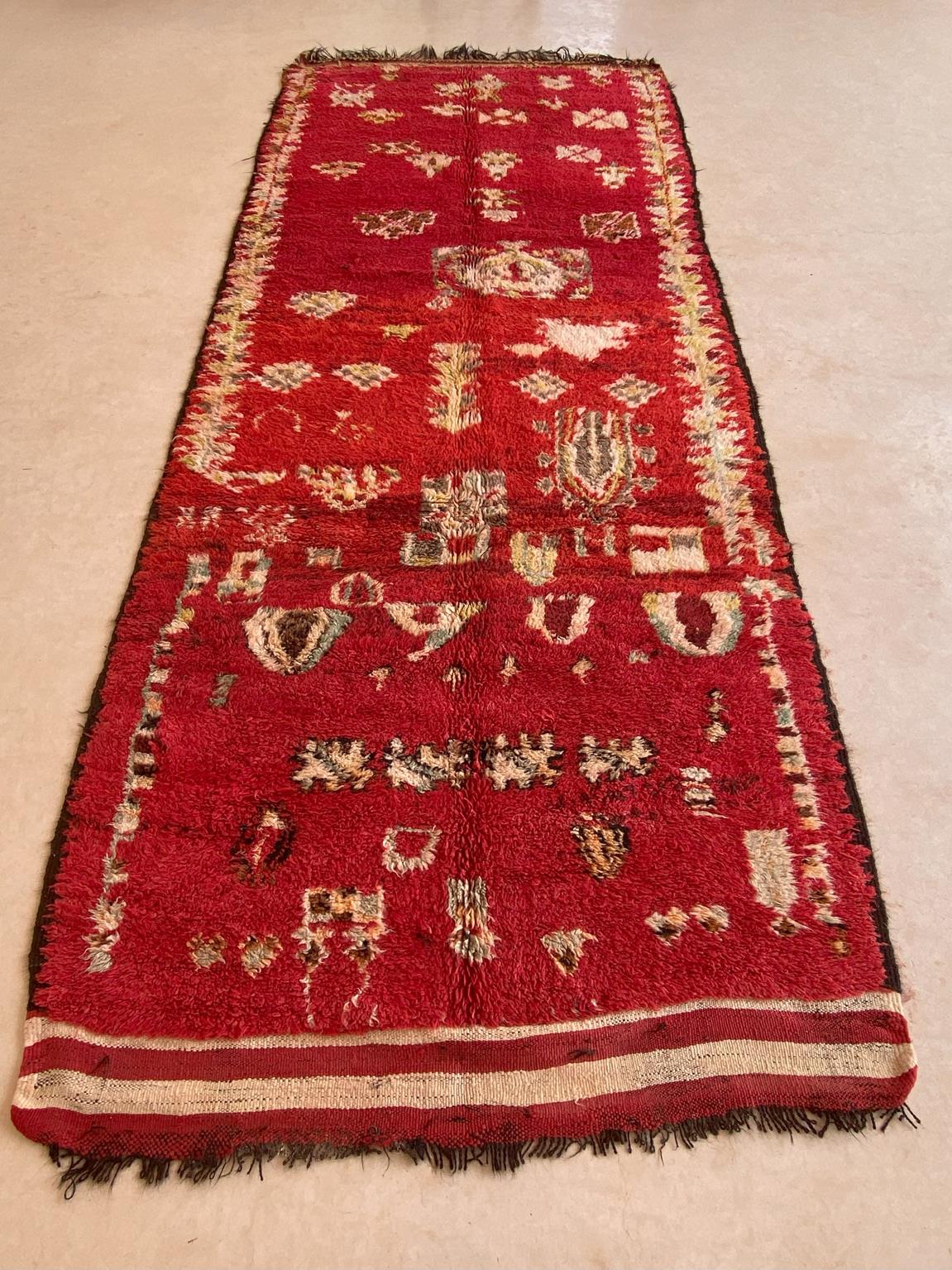 Vintage moroccan area rug - red, cream - Rehamna - 5.1x12.5feet / 156x382cm