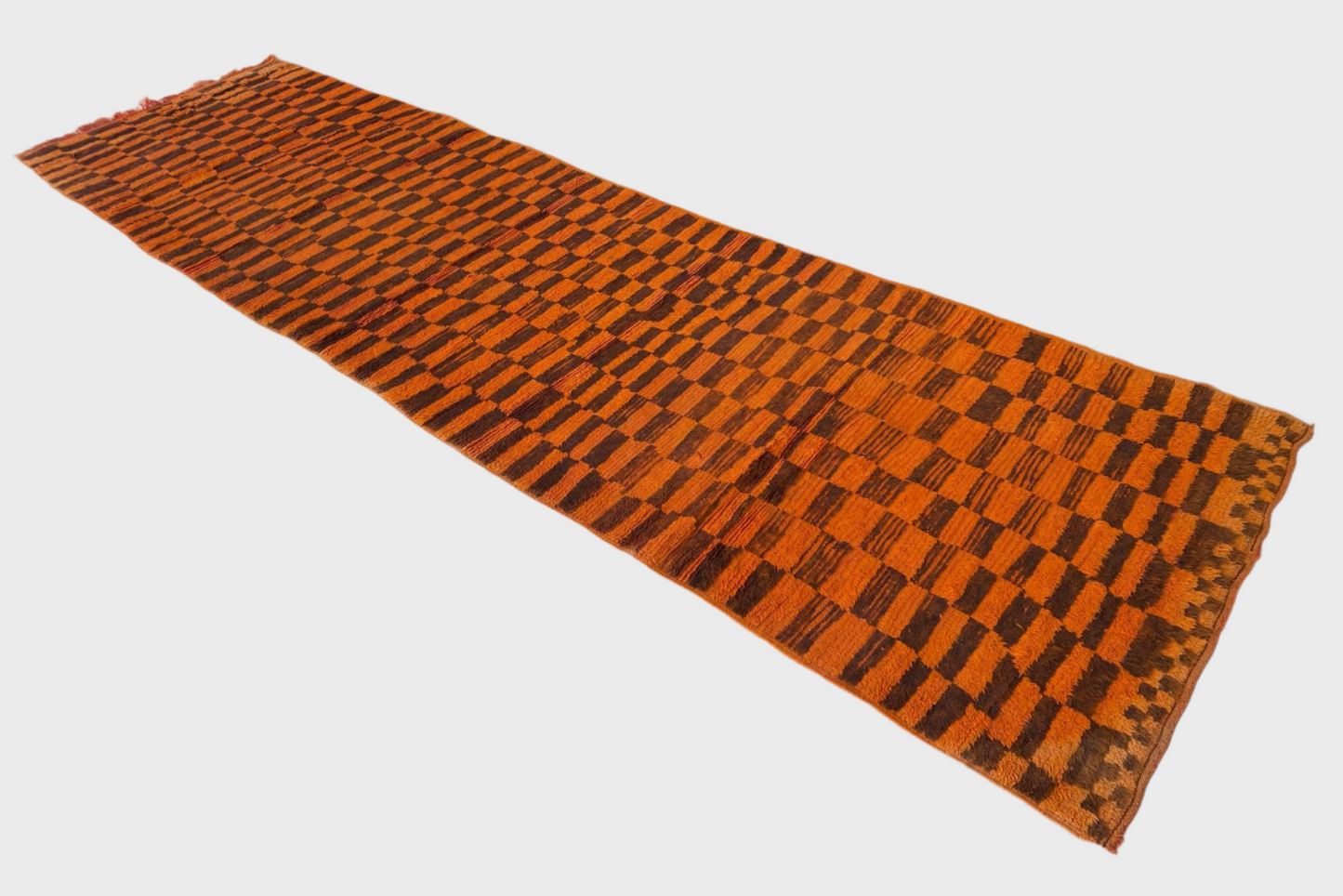 Vintage moroccan runner rug - checkered in orange - Boujad - 3.8x12.8feet / 115x390cm