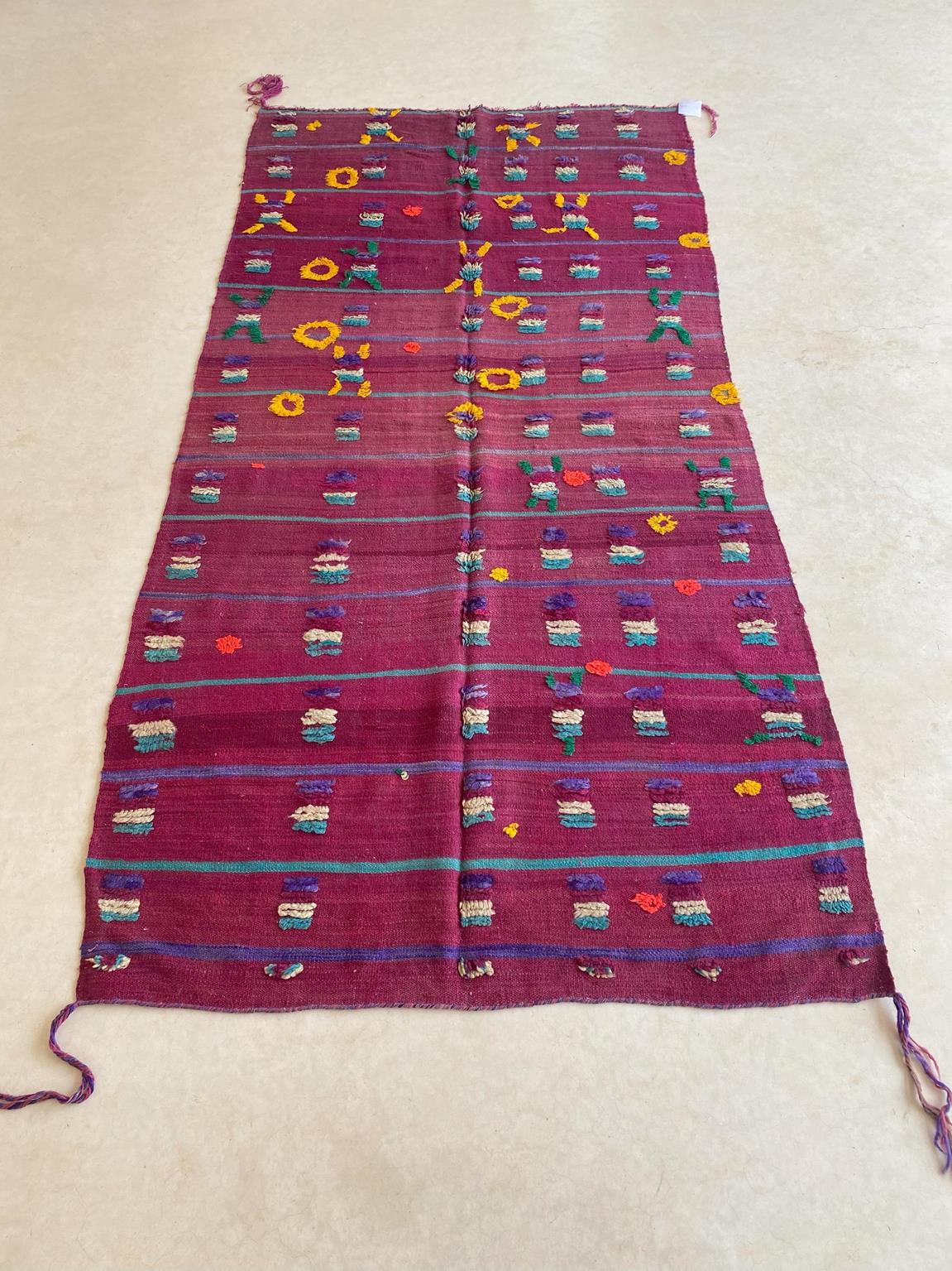 Vintage moroccan rug, textile - purple - Kilim - 4.1x8.3feet / 127x252cm