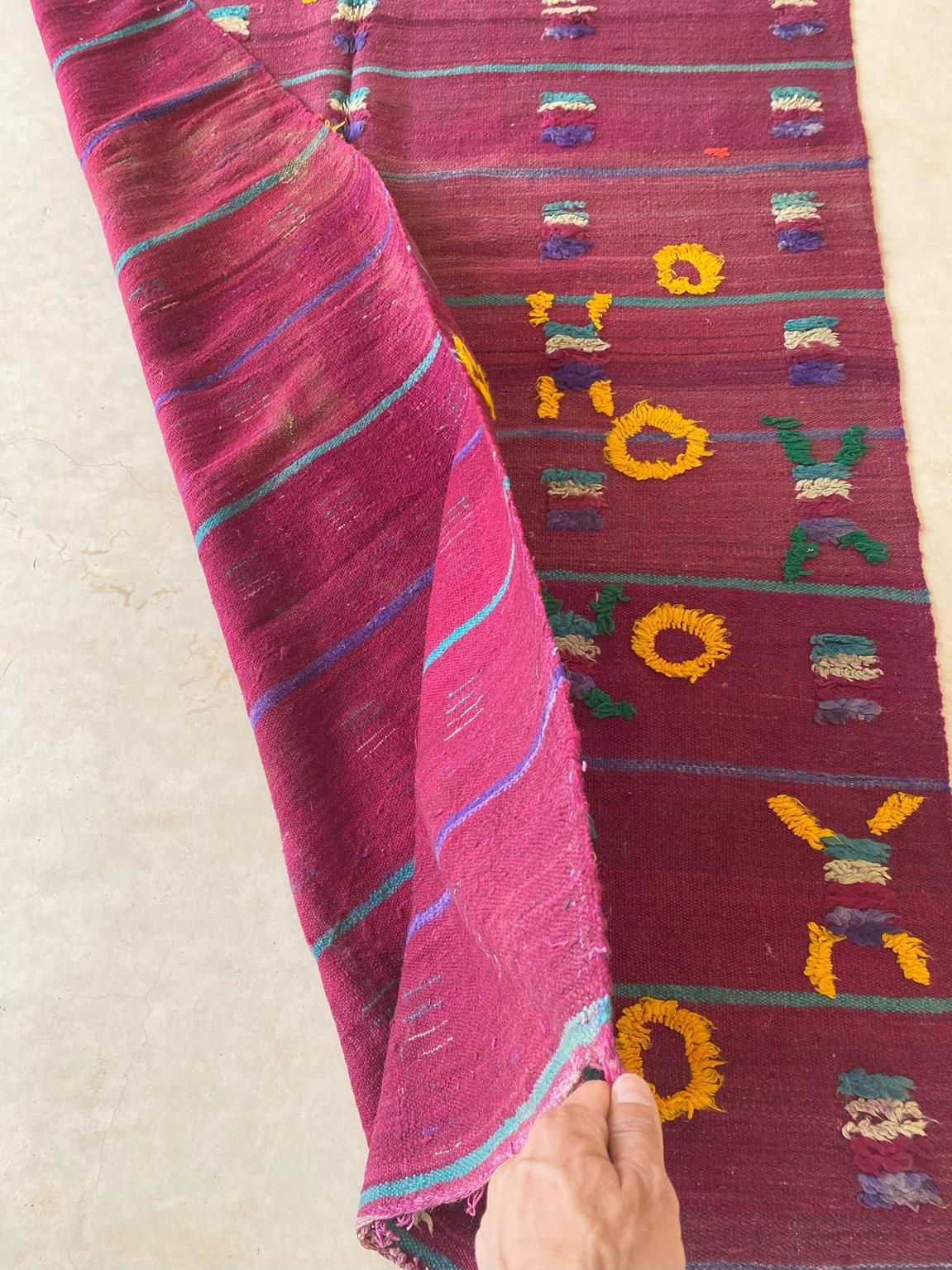 Vintage moroccan rug, textile - purple - Kilim - 4.1x8.3feet / 127x252cm