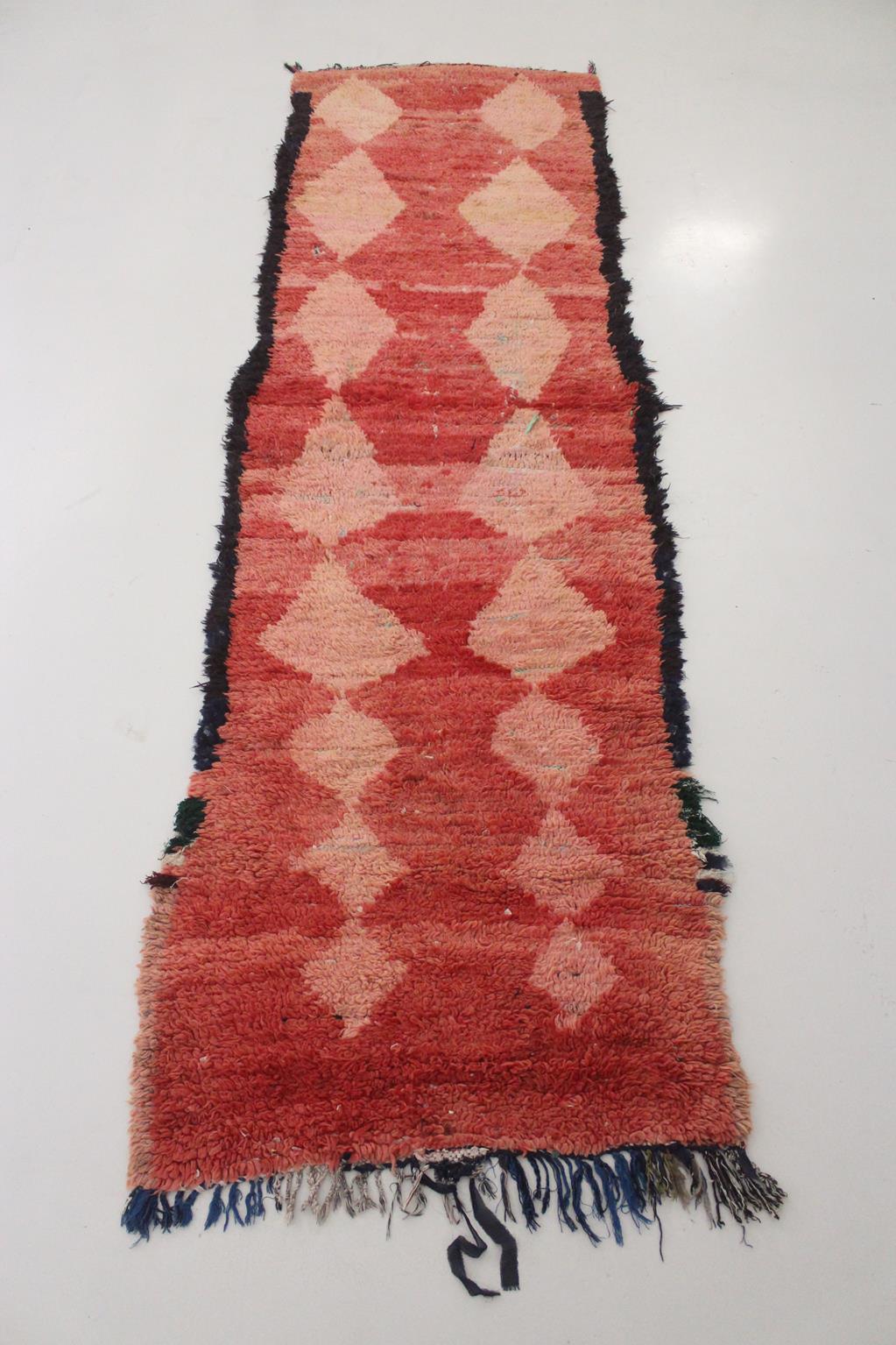 Vintage moroccan runner rug - red, pink - Boujad - 3.2x11.3feet / 98x345cm