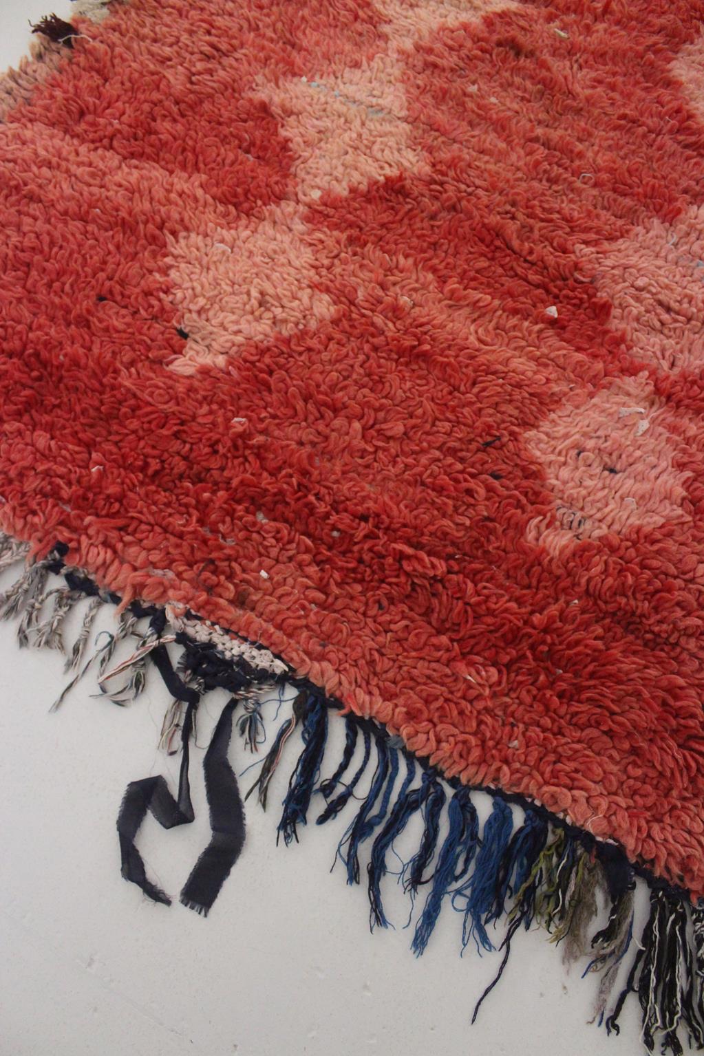 Vintage moroccan runner rug - red, pink - Boujad - 3.2x11.3feet / 98x345cm