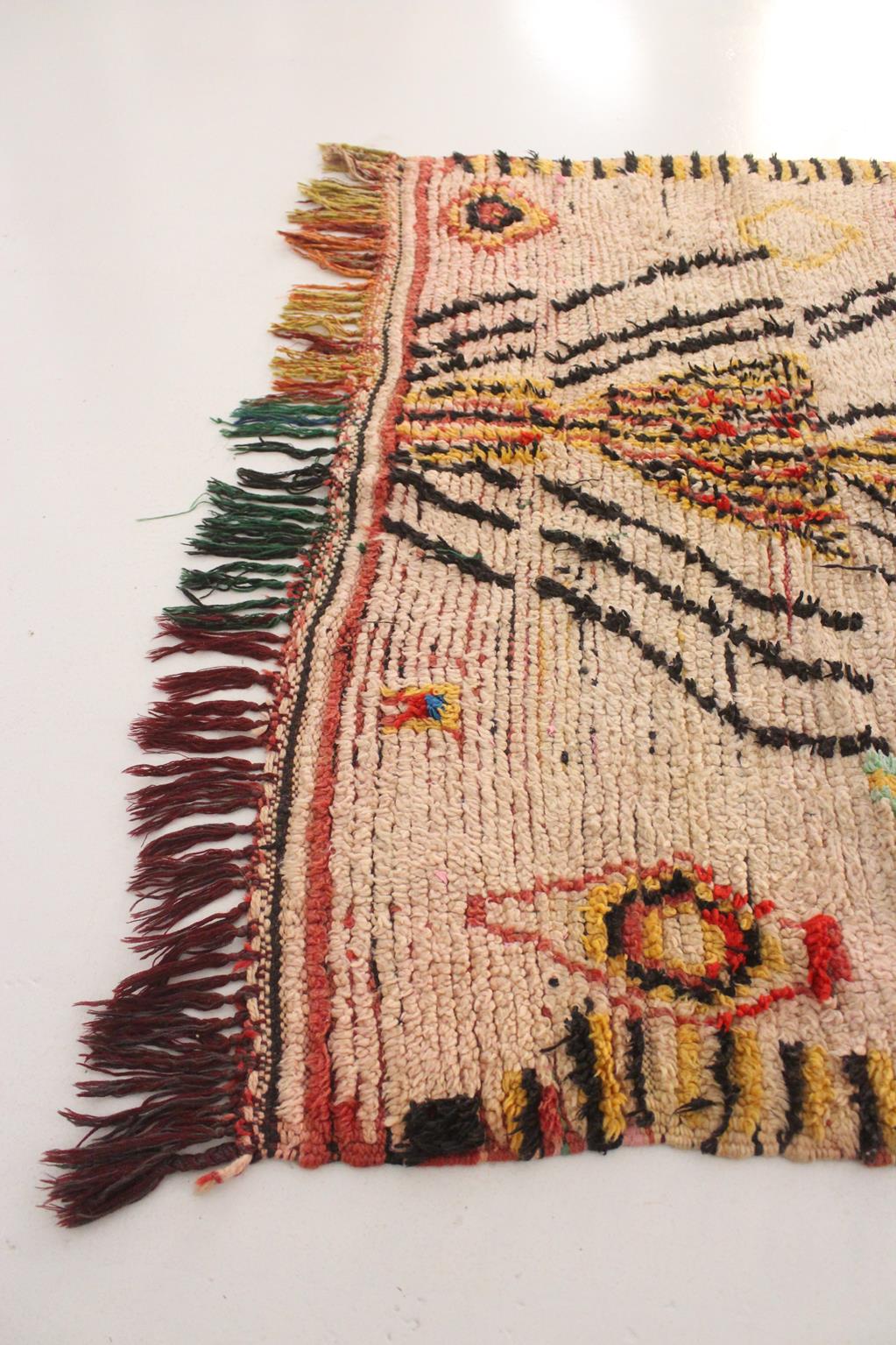 Vintage tribal rug - beige, yellow, blue - Azilal - 3.9x6.7feet / 120x206cm