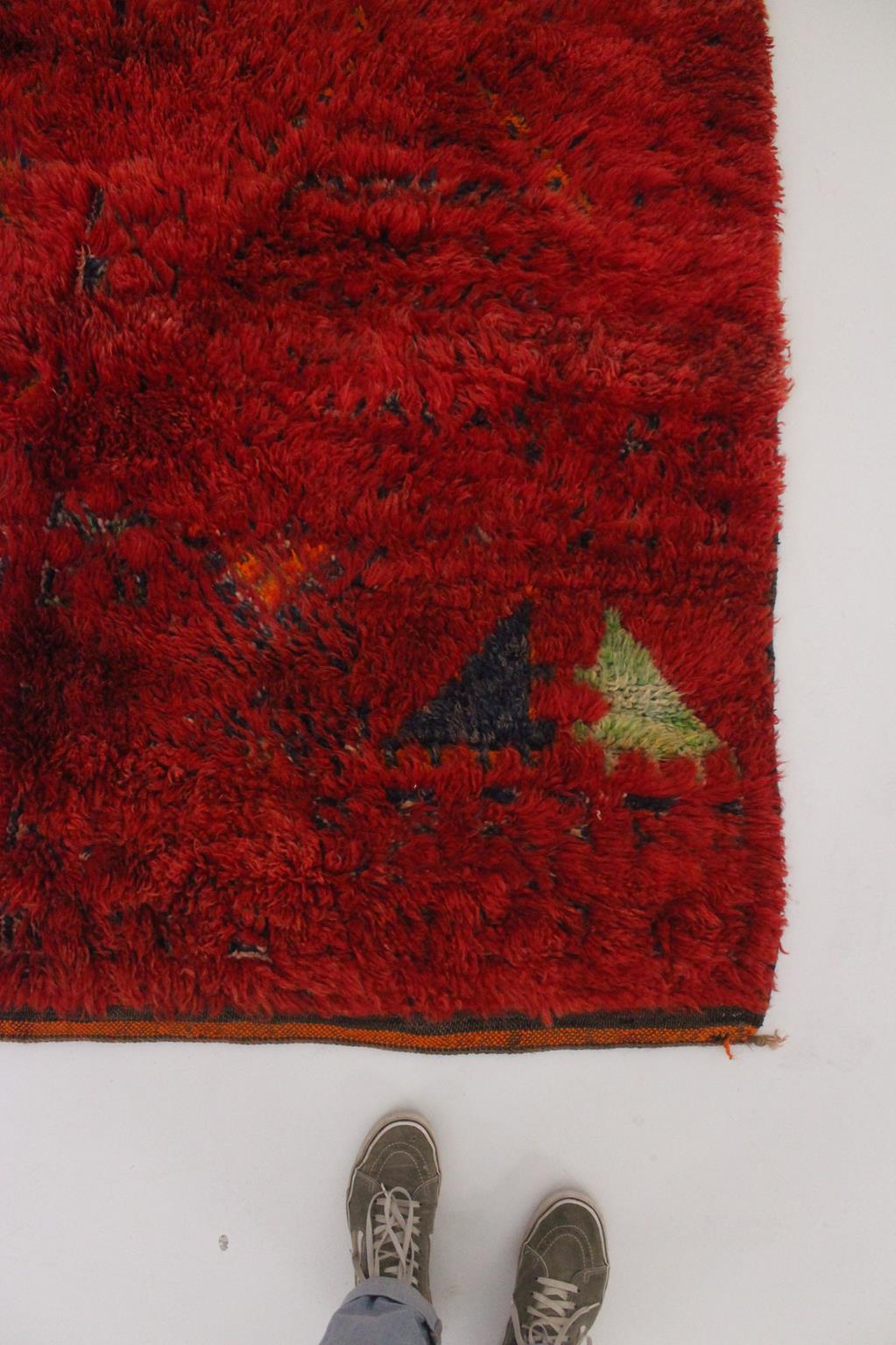 Vintage area moroccan rug - red - Zayane - 5.7x9.4feet / 174x289cm