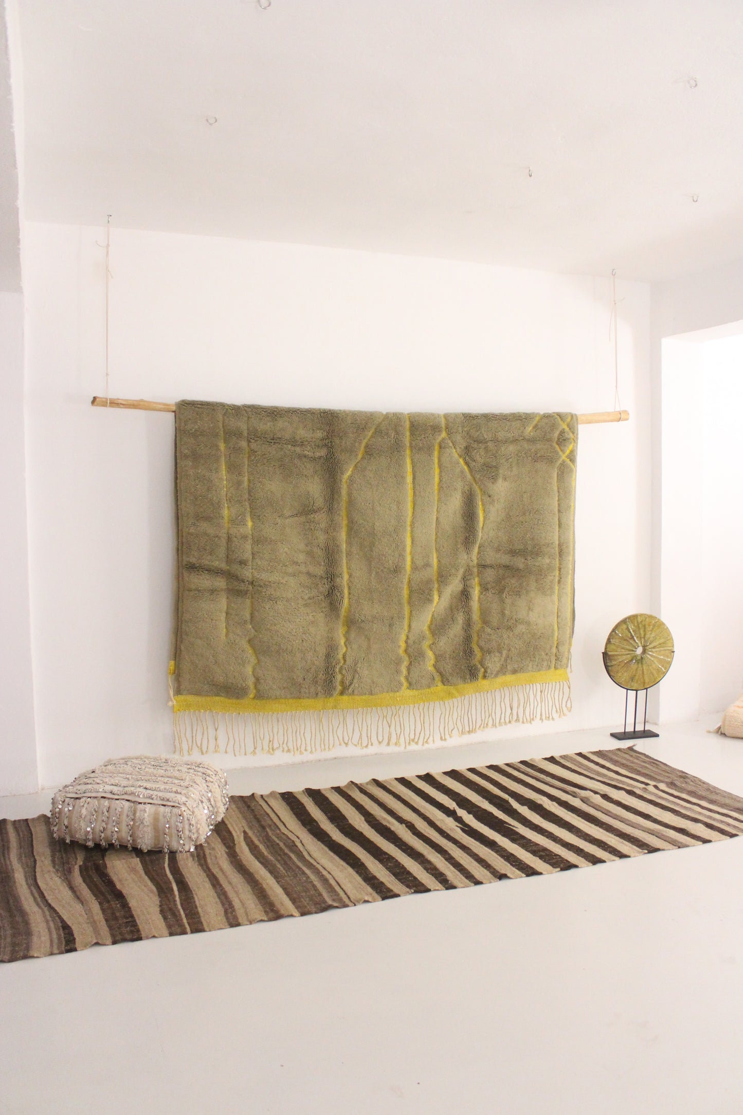 Contemporary area moroccan rug - khaki, yellow - Mrirt - 7.9x10feet / 240x306cm