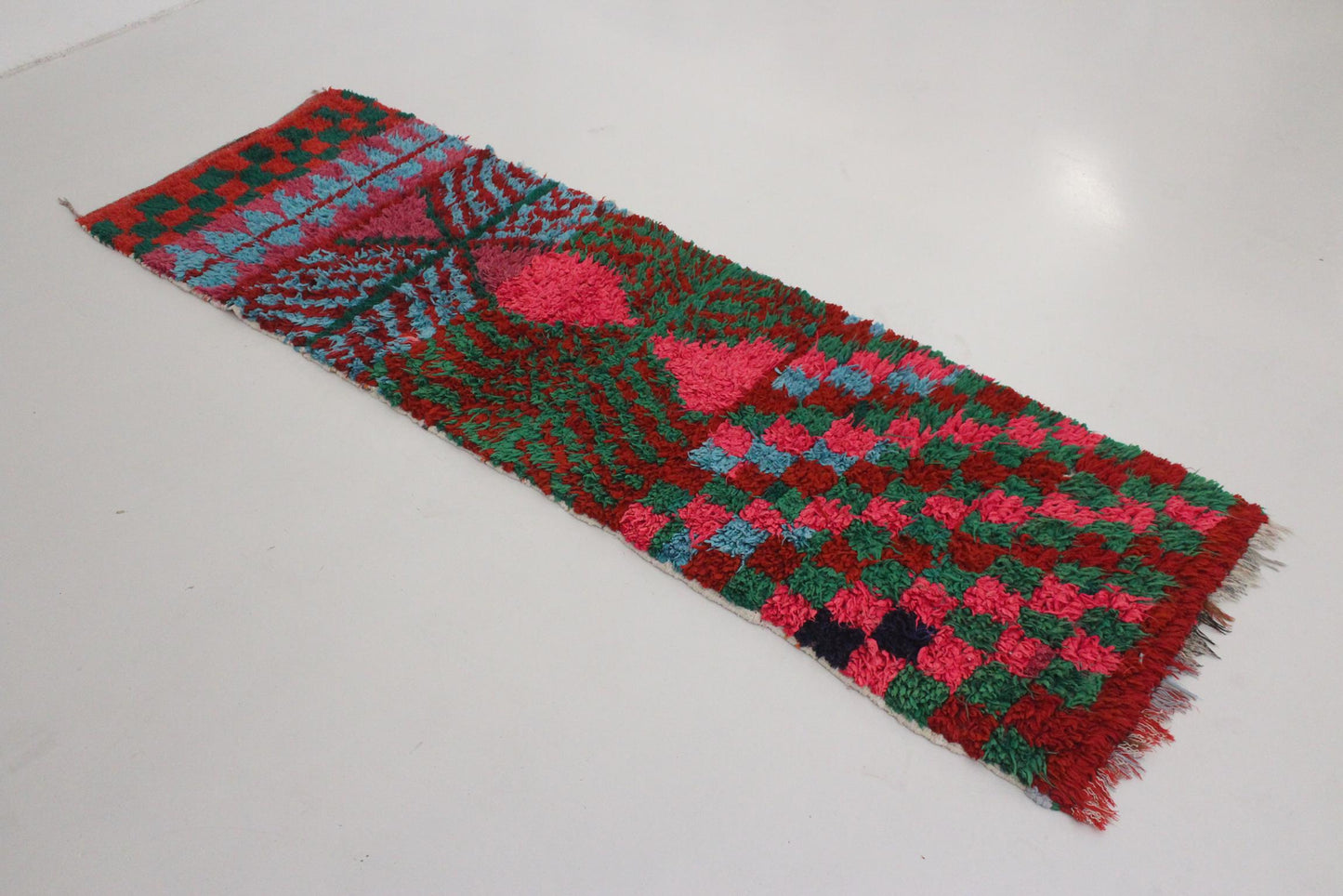 Vintage moroccan runner rug - pink, purple, blue, green - Boucherouite - 2.7x8.3feet / 82x255cm