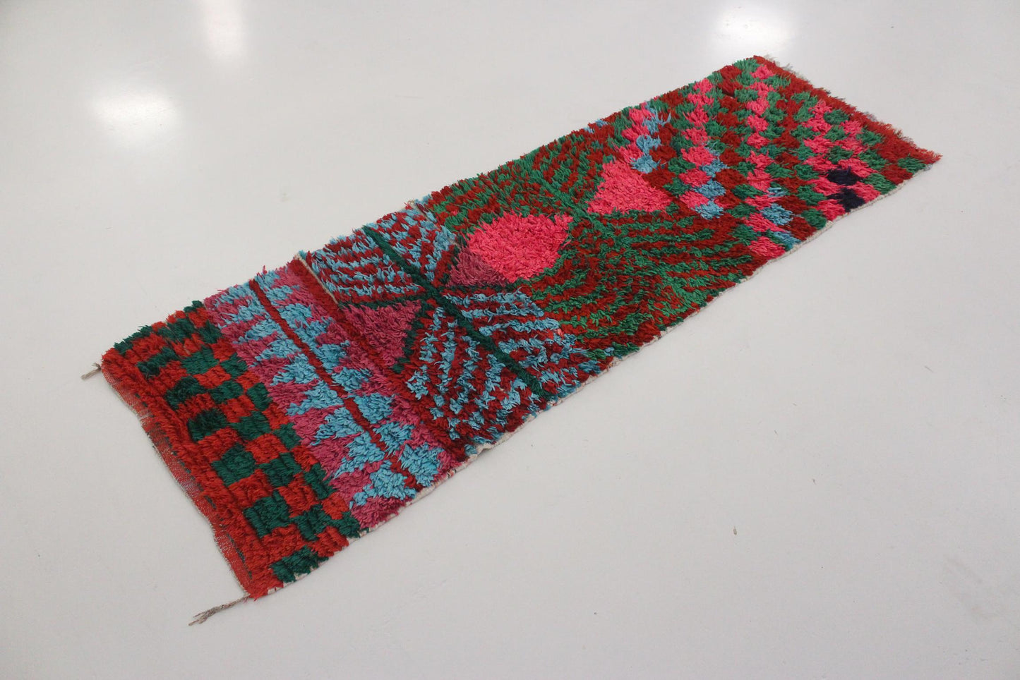 Vintage moroccan runner rug - pink, purple, blue, green - Boucherouite - 2.7x8.3feet / 82x255cm