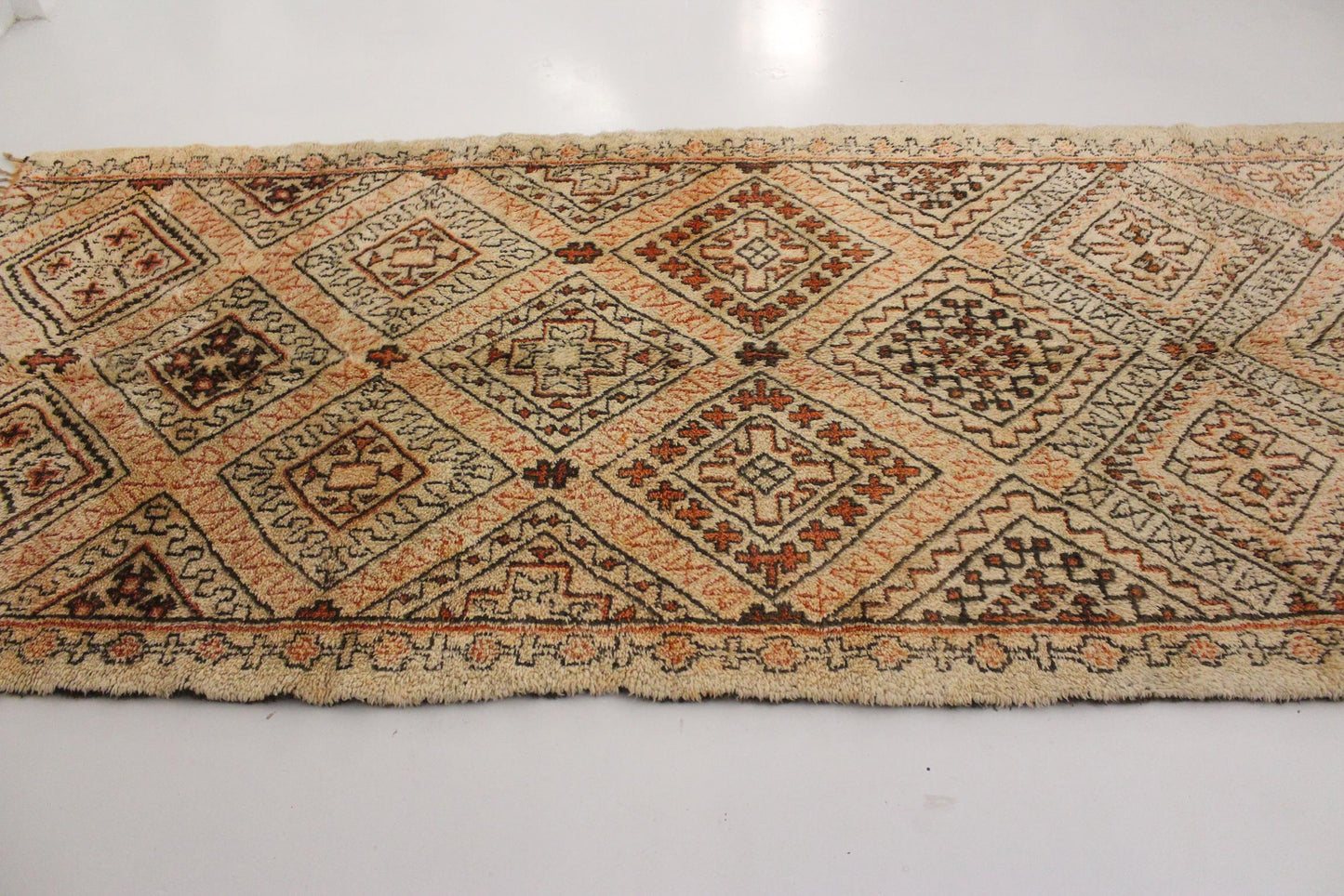 Vintage area moroccan rug - cream, orange - Beni Ourain - 6.3x14.1feet / 192x430cm