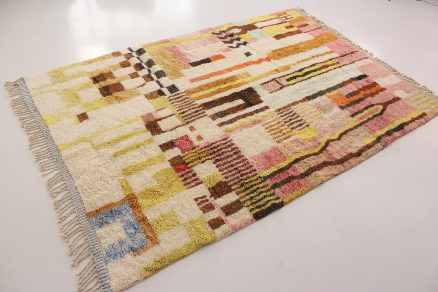 Contemporary area moroccan rug - Pink, brown, cream, orange - Mrirt - 7.1x10.5feet / 217x320cm