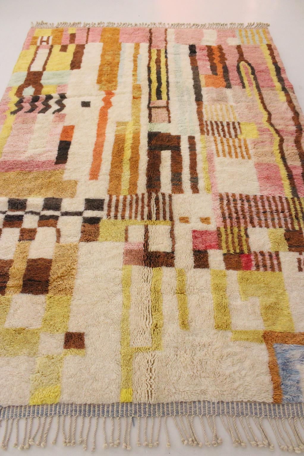 Contemporary area moroccan rug - Pink, brown, cream, orange - Mrirt - 7.1x10.5feet / 217x320cm