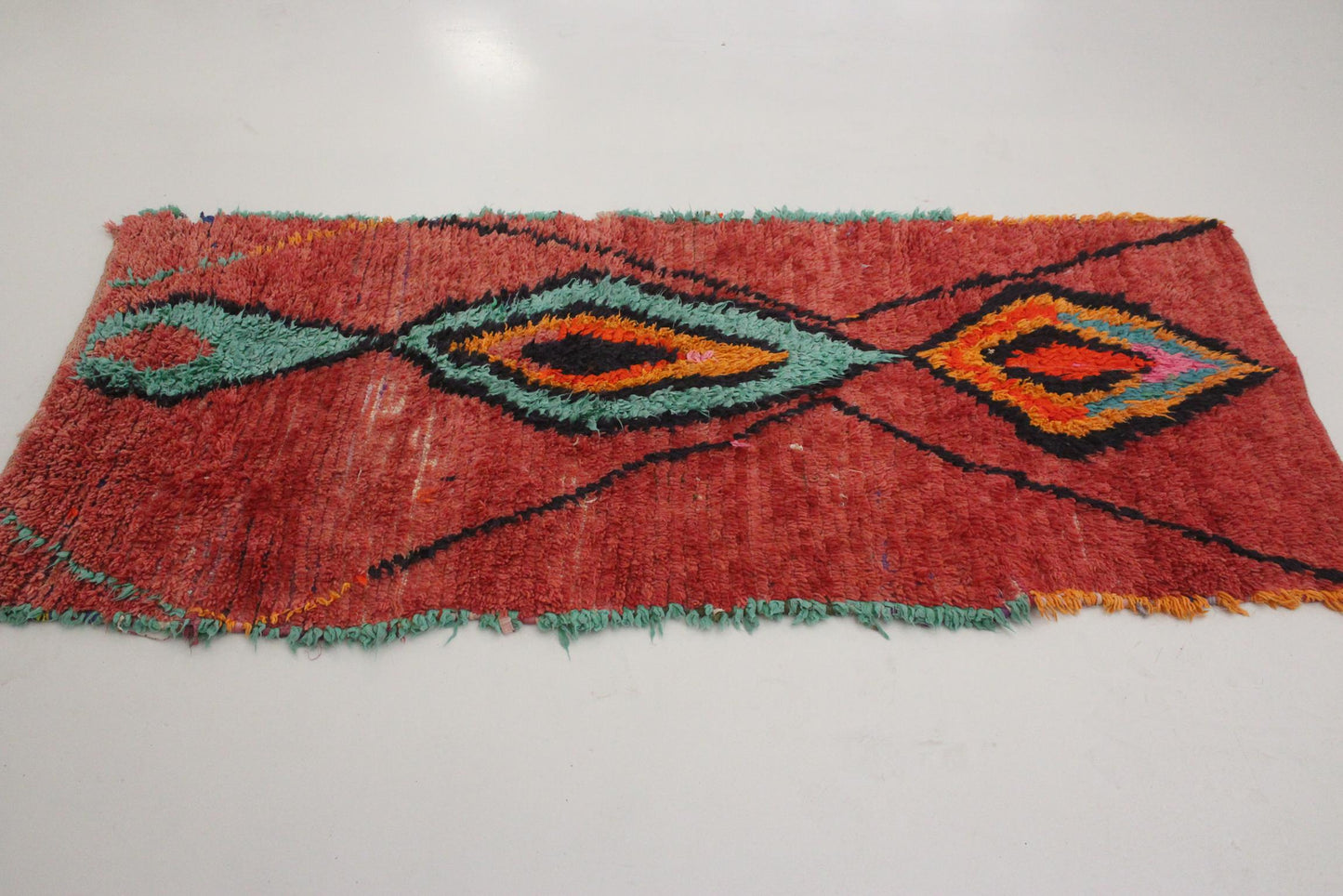 Vintage moroccan rug - red, blue - Boucherouite - 3.4x7.5feet / 105x230cm