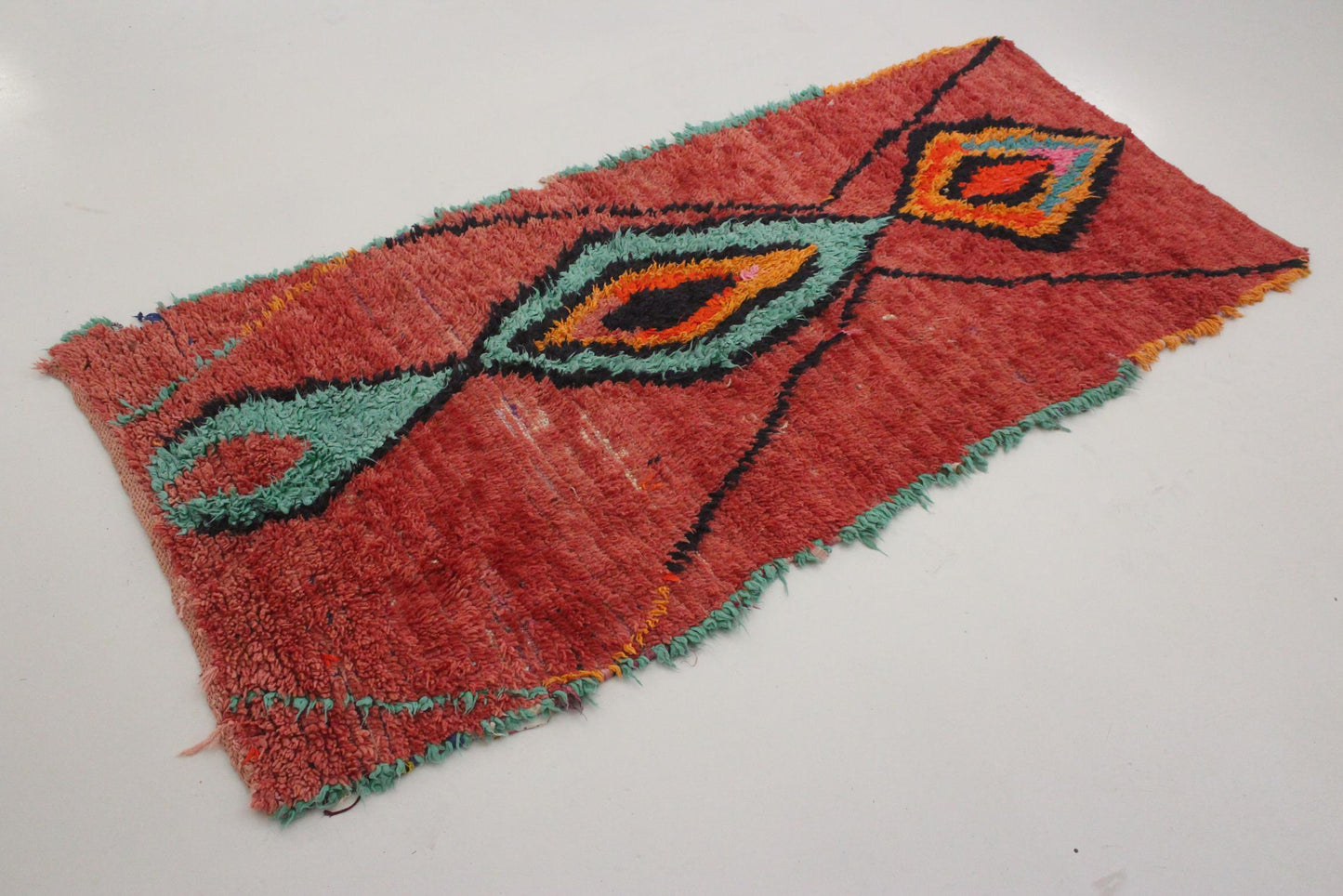 Vintage moroccan rug - red, blue - Boucherouite - 3.4x7.5feet / 105x230cm