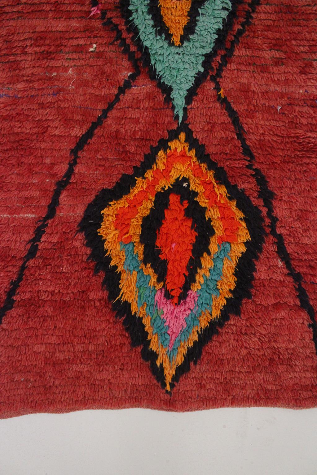 Vintage moroccan rug - red, blue - Boucherouite - 3.4x7.5feet / 105x230cm