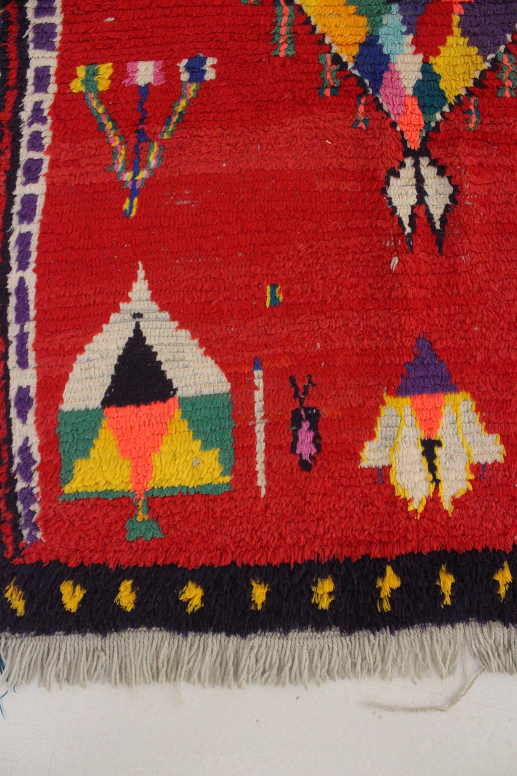 Vintage small moroccan rug - red - Boucherouite - 2.3x4.1feet / 70x125cm