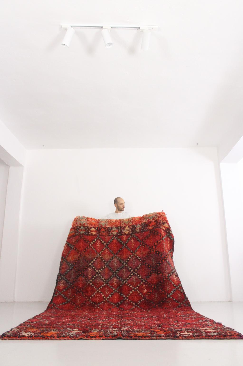 Vintage area moroccan rug - red - Beni Mguild - 6.5x11.6feet / 198x355cm