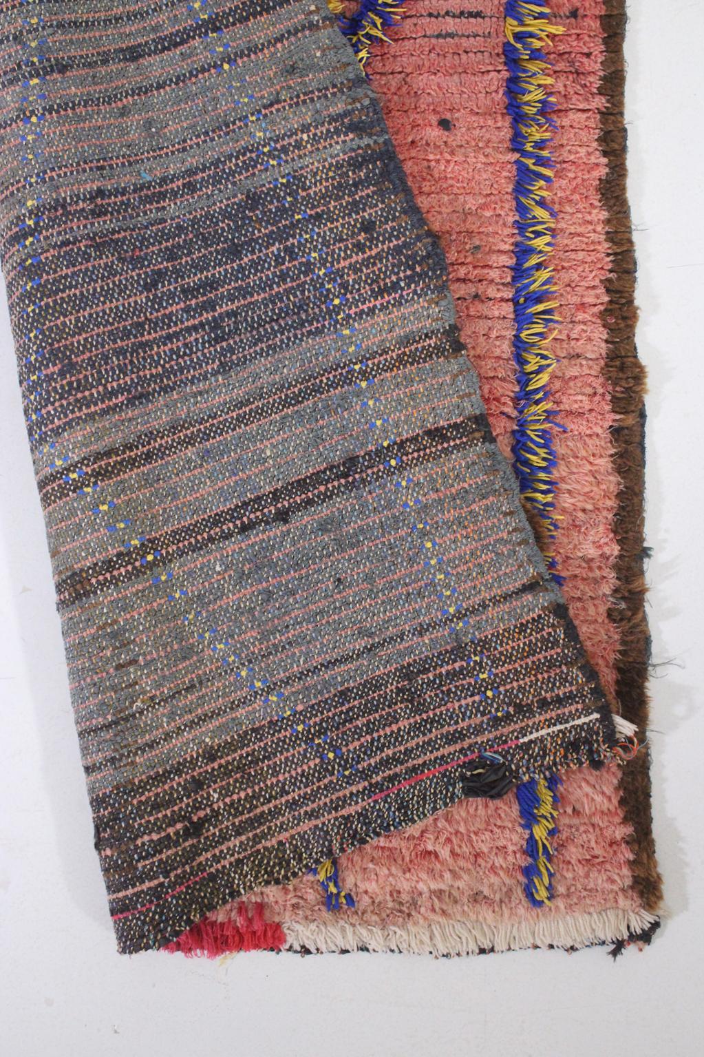 Vintage moroccan runner rug - pink, brown, blue - Boujad - 3.1x7.7ft / 95x235cm