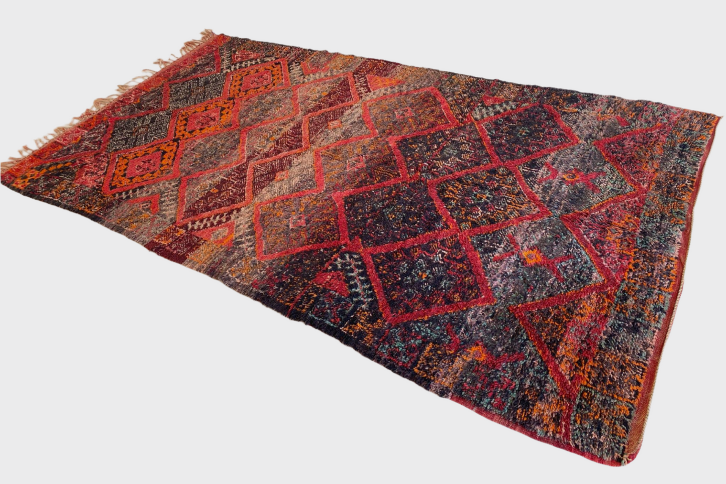 Vintage area moroccan rug - red, black - Beni Mguild - 6x10.8feet / 183x331cm