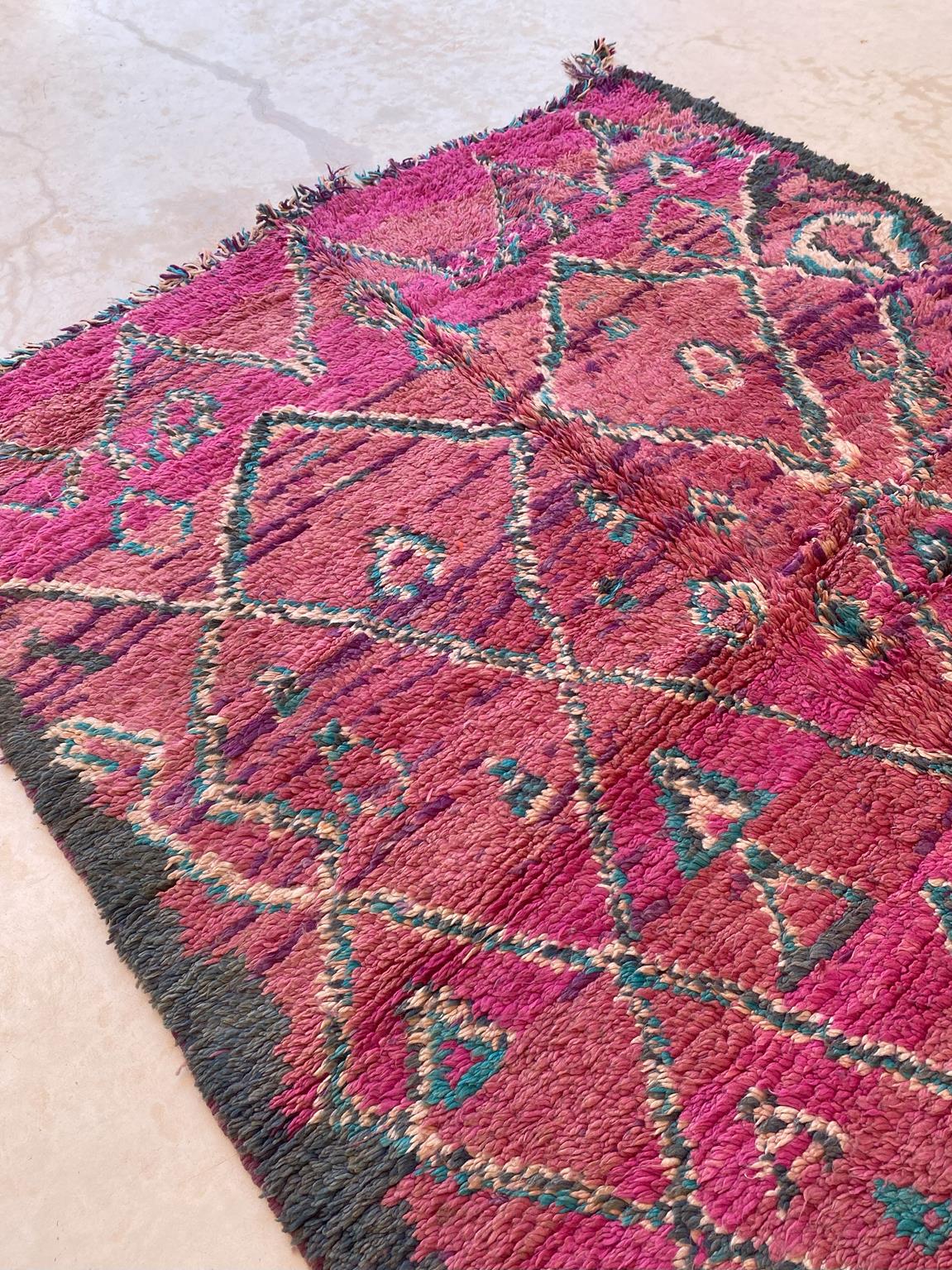Vintage moroccan rug - purple - Talsint - 5.4-5.9x13.1feet / 165-180x400cm