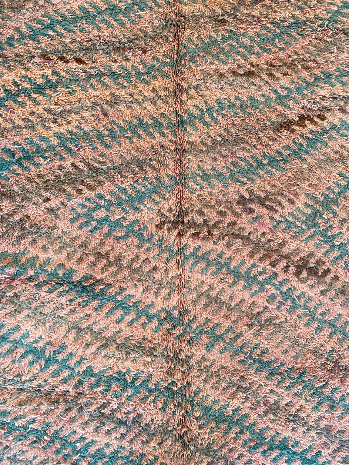 Vintage area moroccan rug - peach, turquoise - Talsint - 6.3x14.3feet / 193x436cm