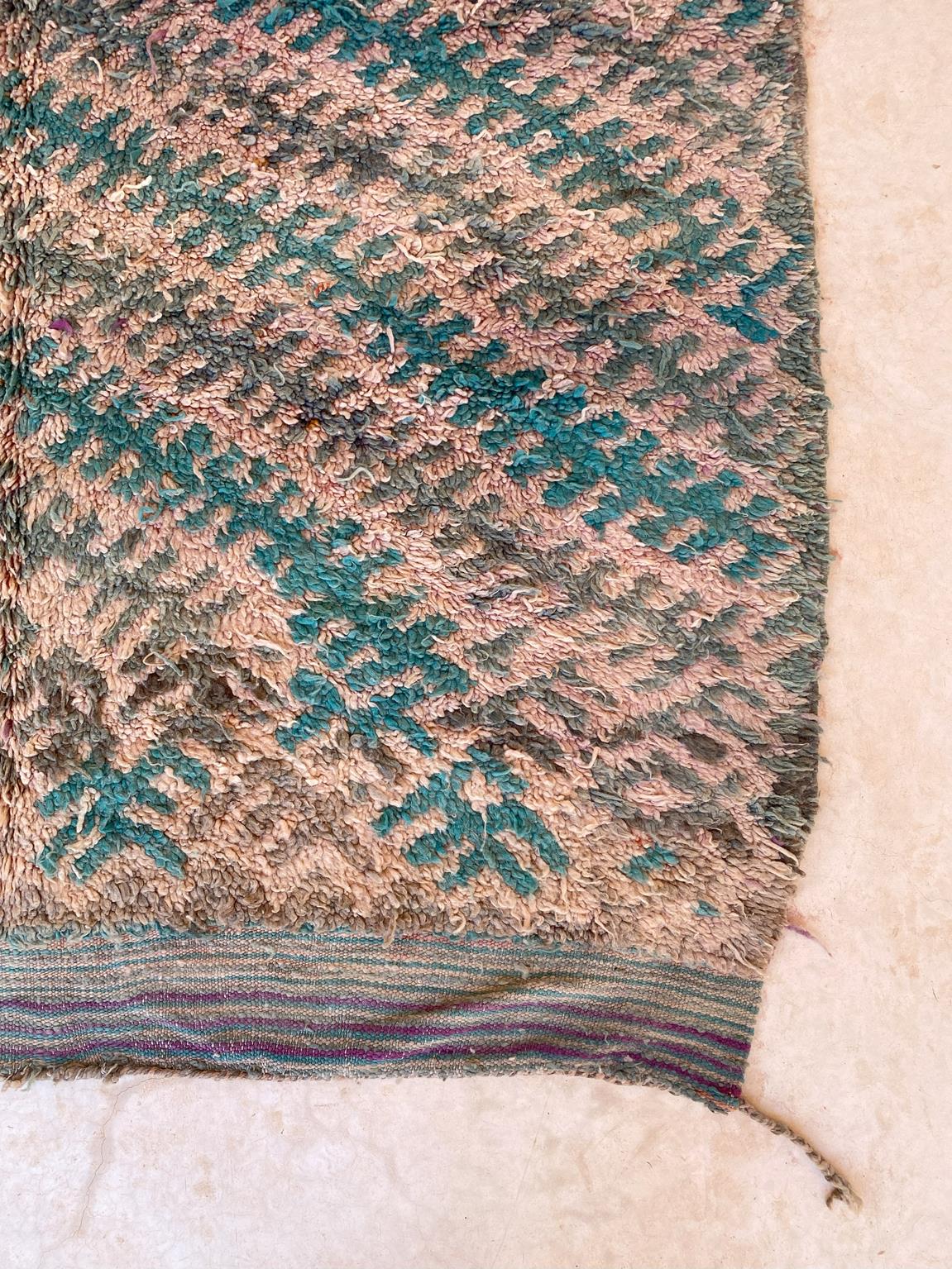 Vintage area moroccan rug - peach, turquoise - Talsint - 6.3x14.3feet / 193x436cm