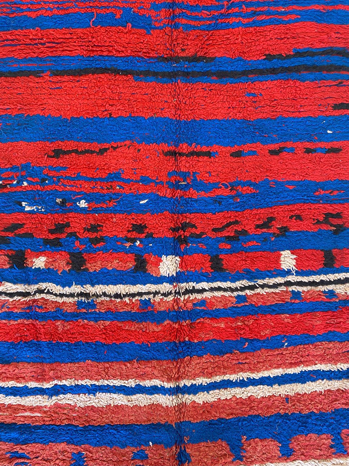 Vintage moroccan rug - red, blue, green - Boujad - 5.5x12feet / 170x365cm