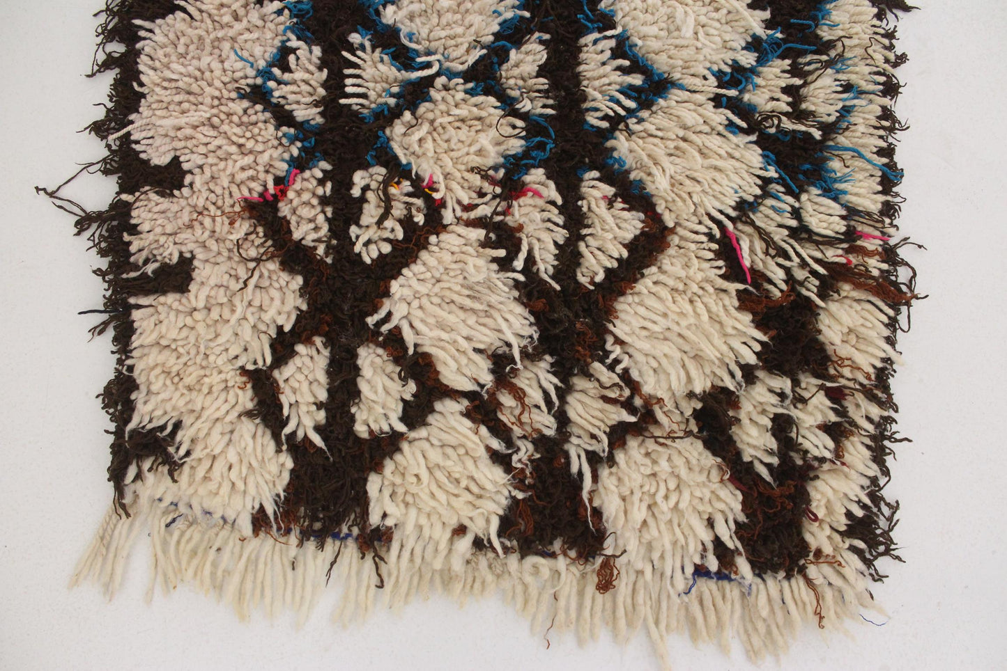 Vintage small moroccan runner rug - Talsint - 2.2x5.6feet / 67x173cm