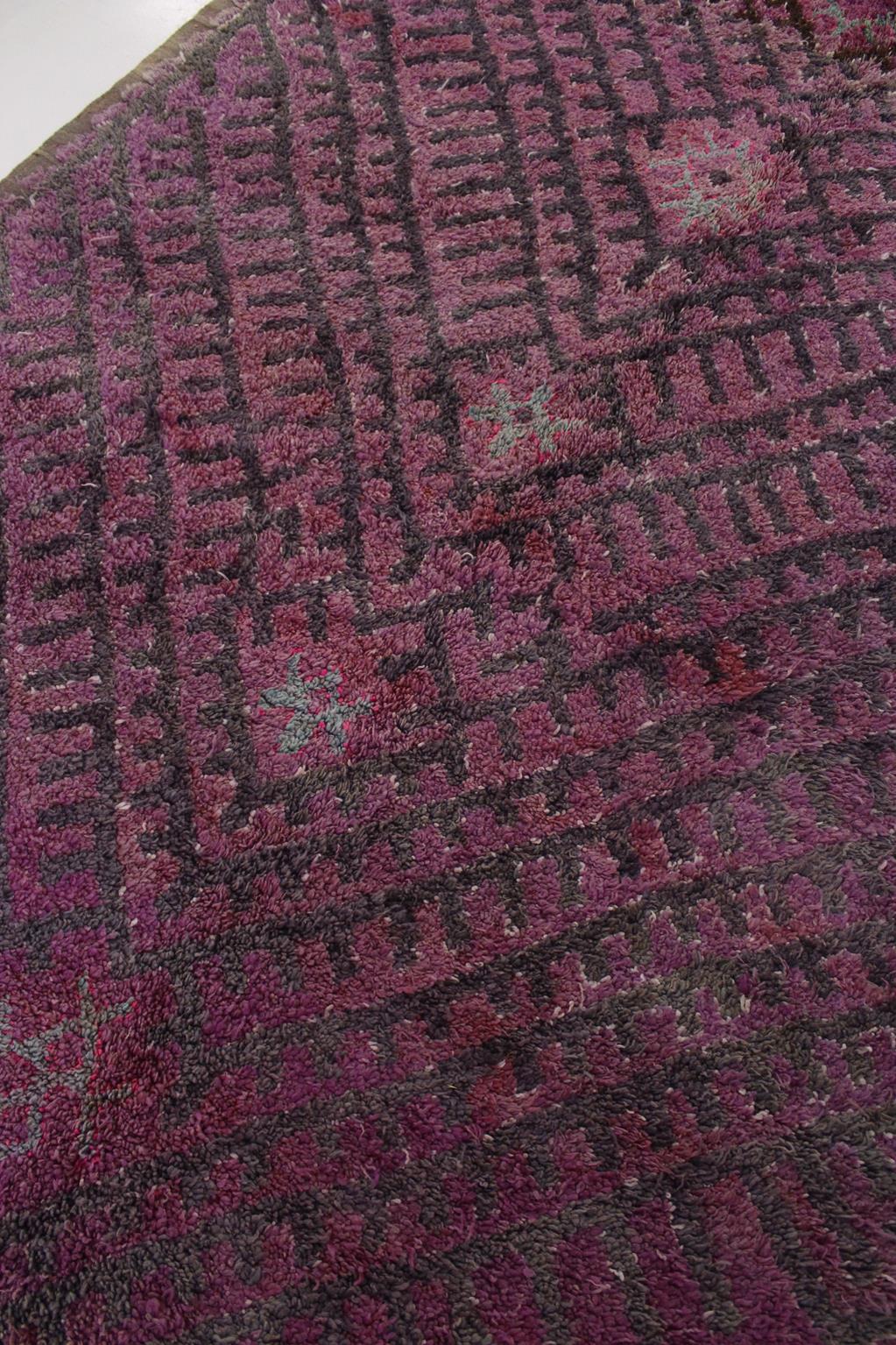 Vintage area moroccan rug - purple - Talsint - 6.5x14.5feet / 200x442cm