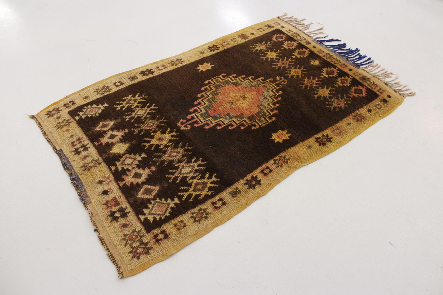 Vintage traditional rug - brown, orange - Taznakht - 3.2x5.5feet / 98x168cm