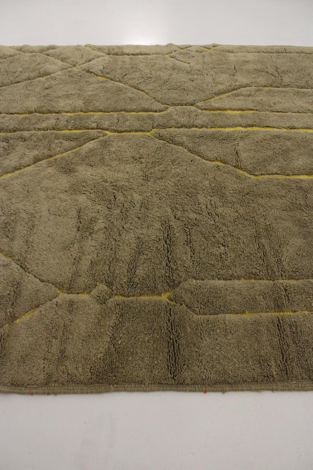 Contemporary area moroccan rug - khaki, yellow - Mrirt - 7.9x10feet / 240x306cm