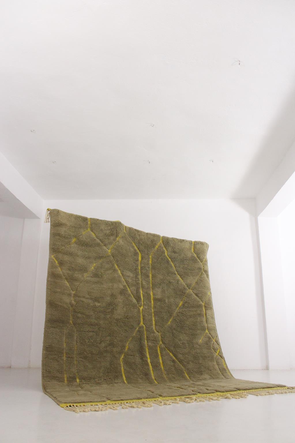 Contemporary area moroccan rug - khaki, yellow - Mrirt - 7.9x10feet / 240x306cm