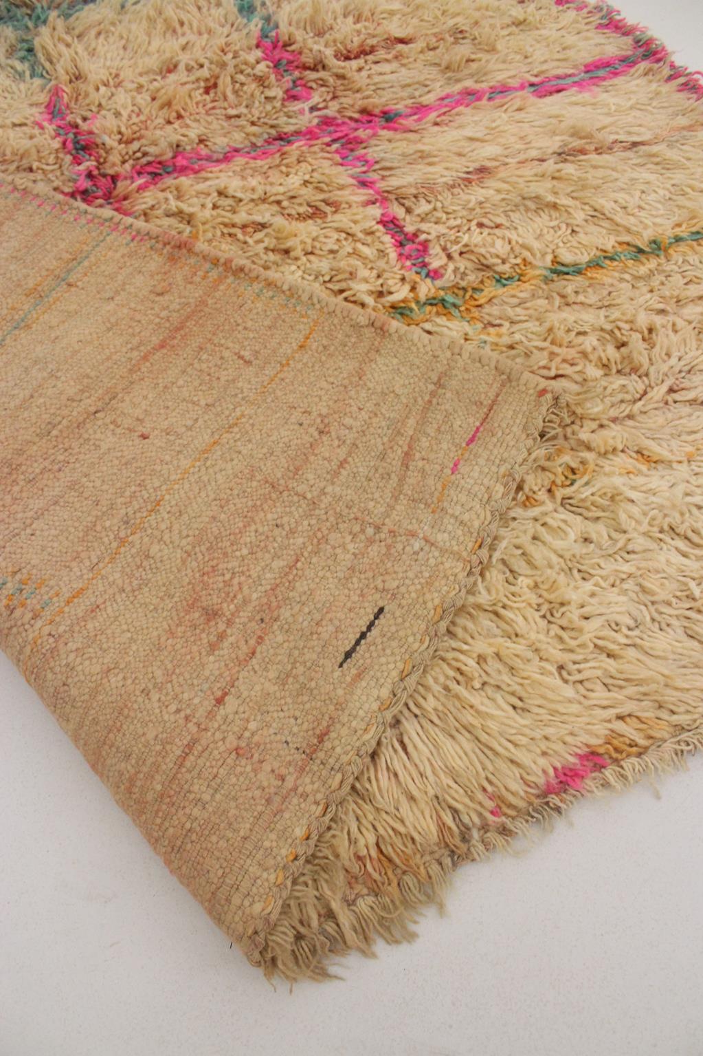 Vintage area moroccan rug - peach - Boujad - 5.9x7.8feet / 180x240cm