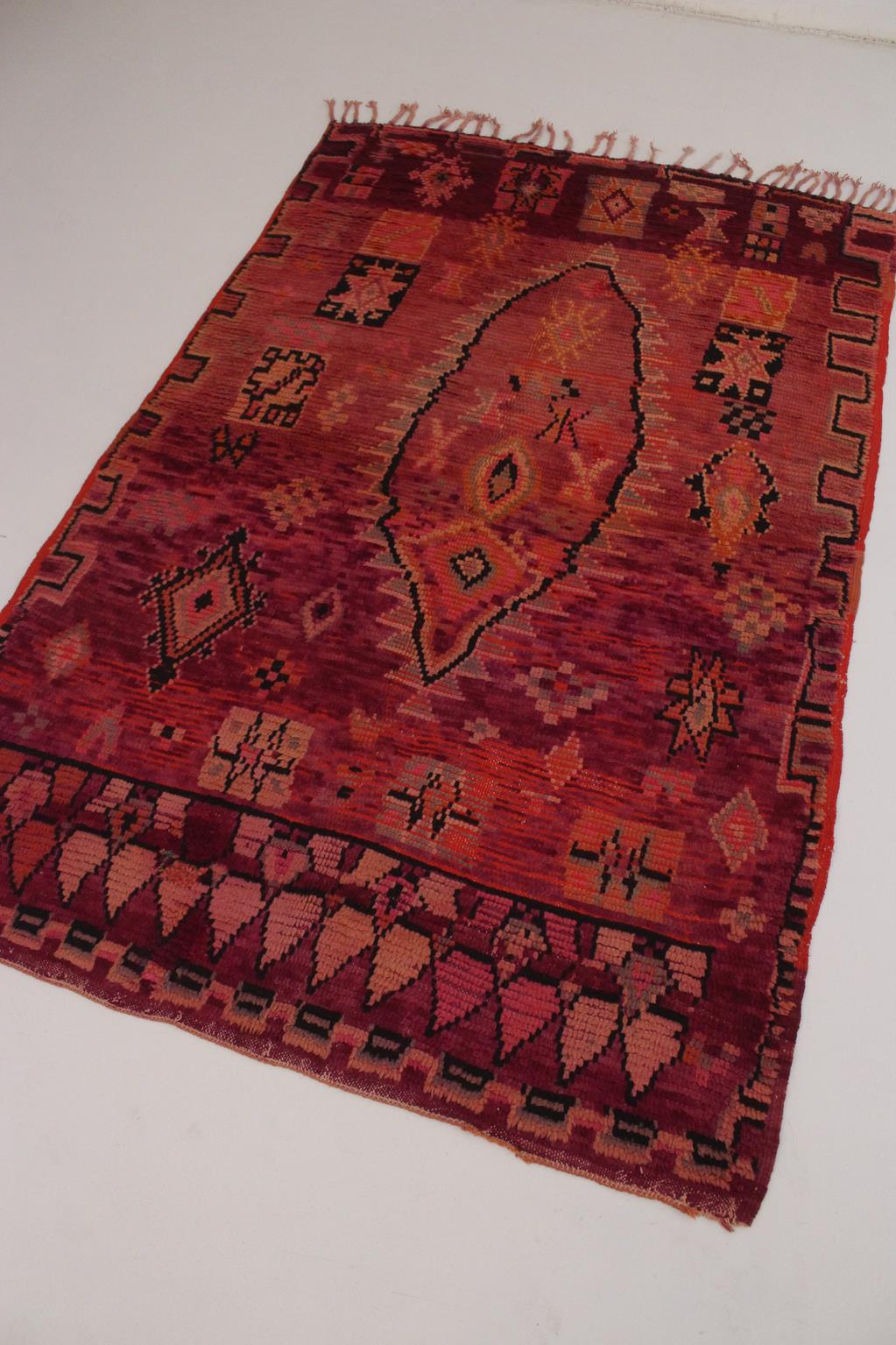 Boujad 5.3x8.1feet / 162x247cm