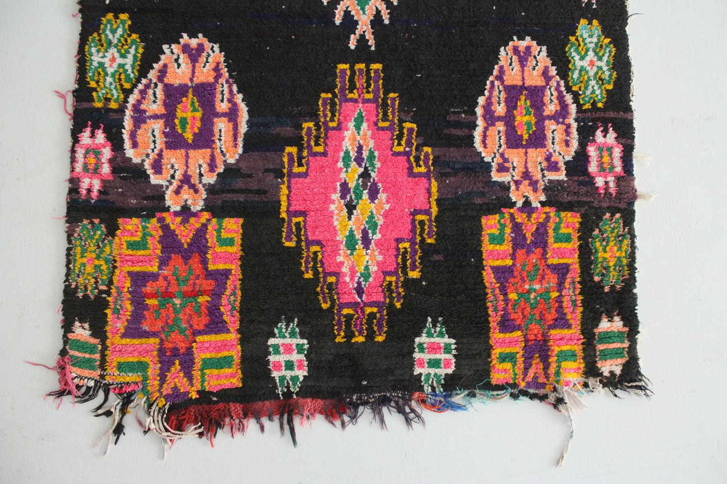 Vintage moroccan runner rug - dark blue, pink - Boucherouite - 2.6-2.9x6.8feet / 80-88x208cm