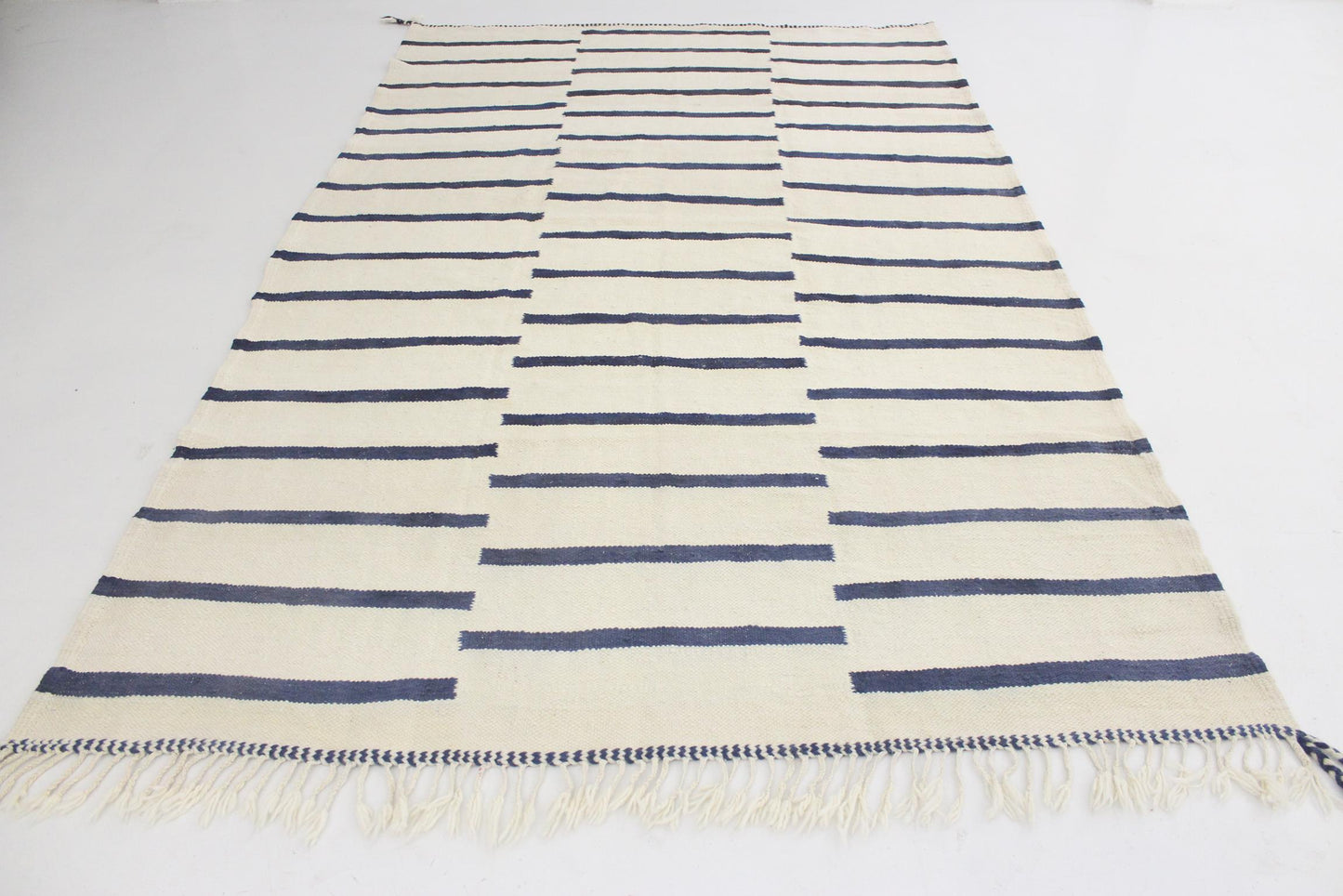 New area moroccan rug - cream, blue - Kilim Zanafi - 6.5x10.6feet / 200x323cm