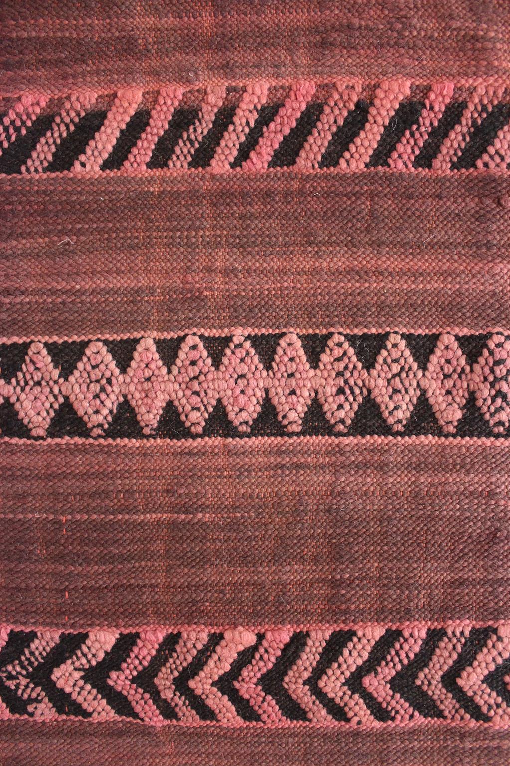 Vintage area moroccan rug - brown, pink - Kilim - 5.4x8.5feet / 165x260cm
