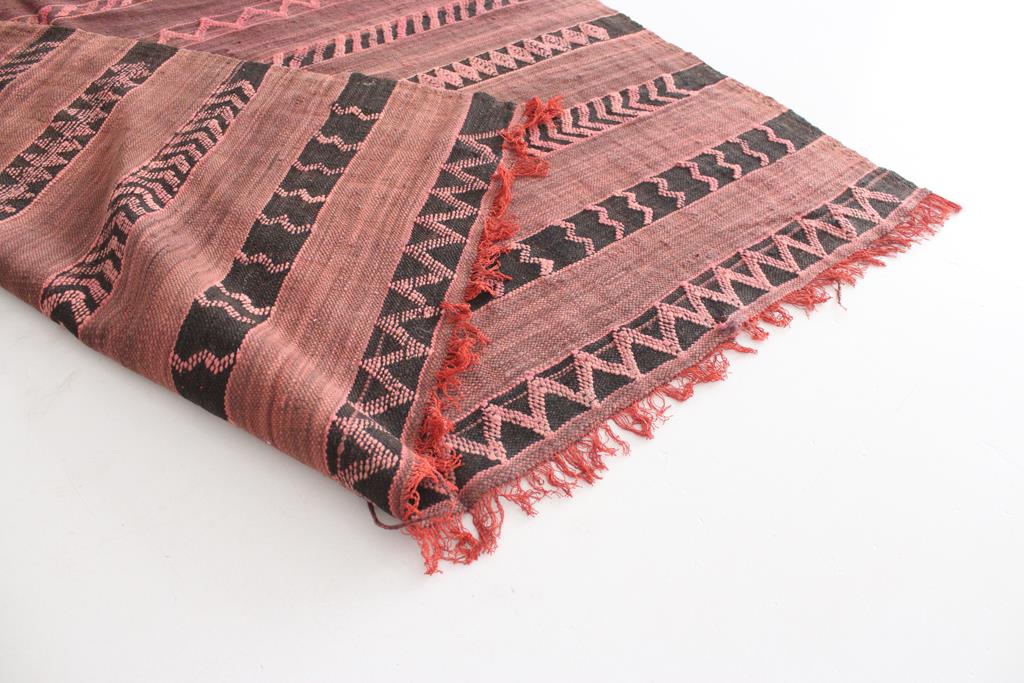 Vintage area moroccan rug - brown, pink - Kilim - 5.4x8.5feet / 165x260cm