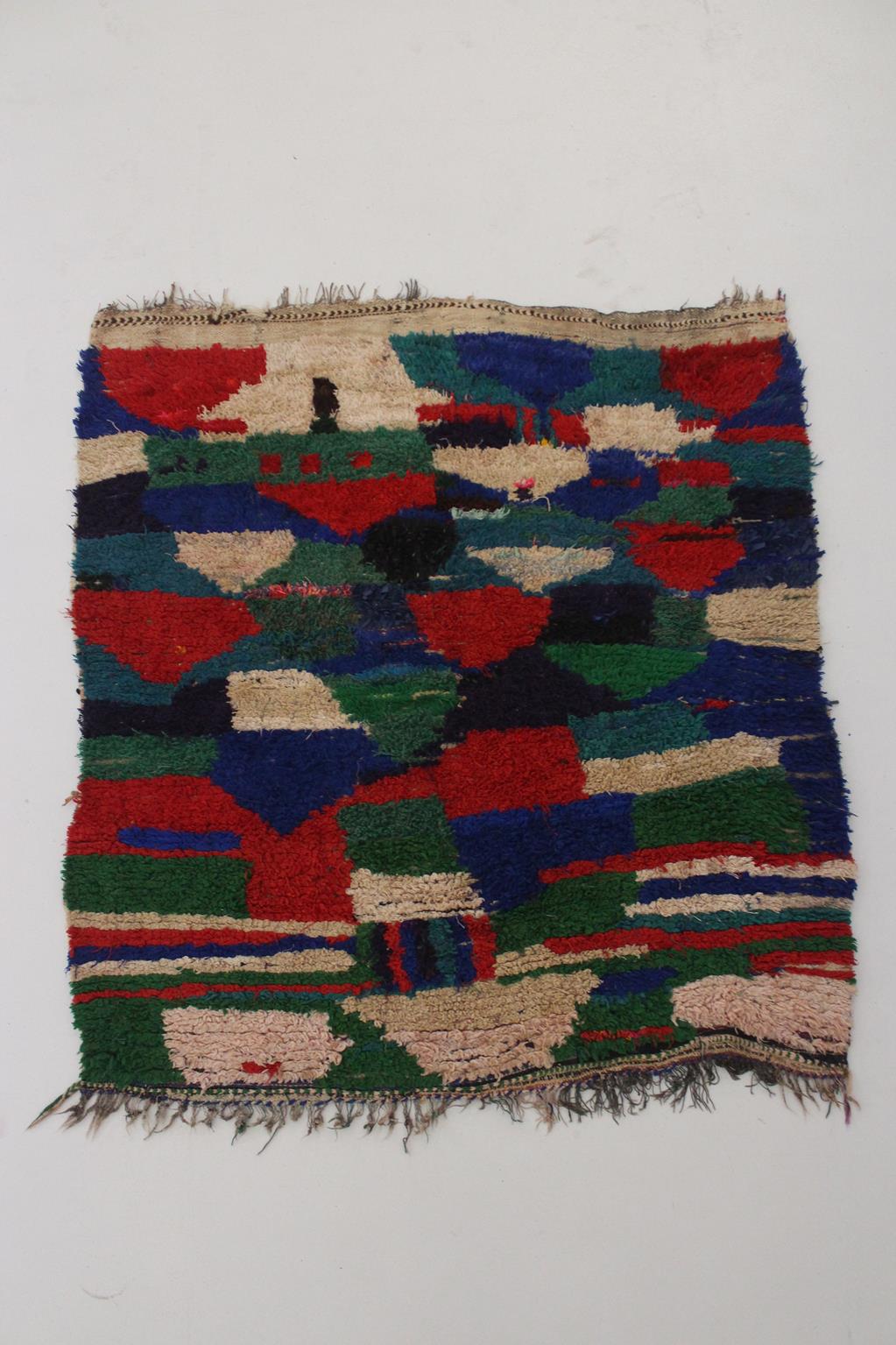 Vintage small moroccan rug - red, blue, green - Ourika - 4x4.4feet / 124x134cm