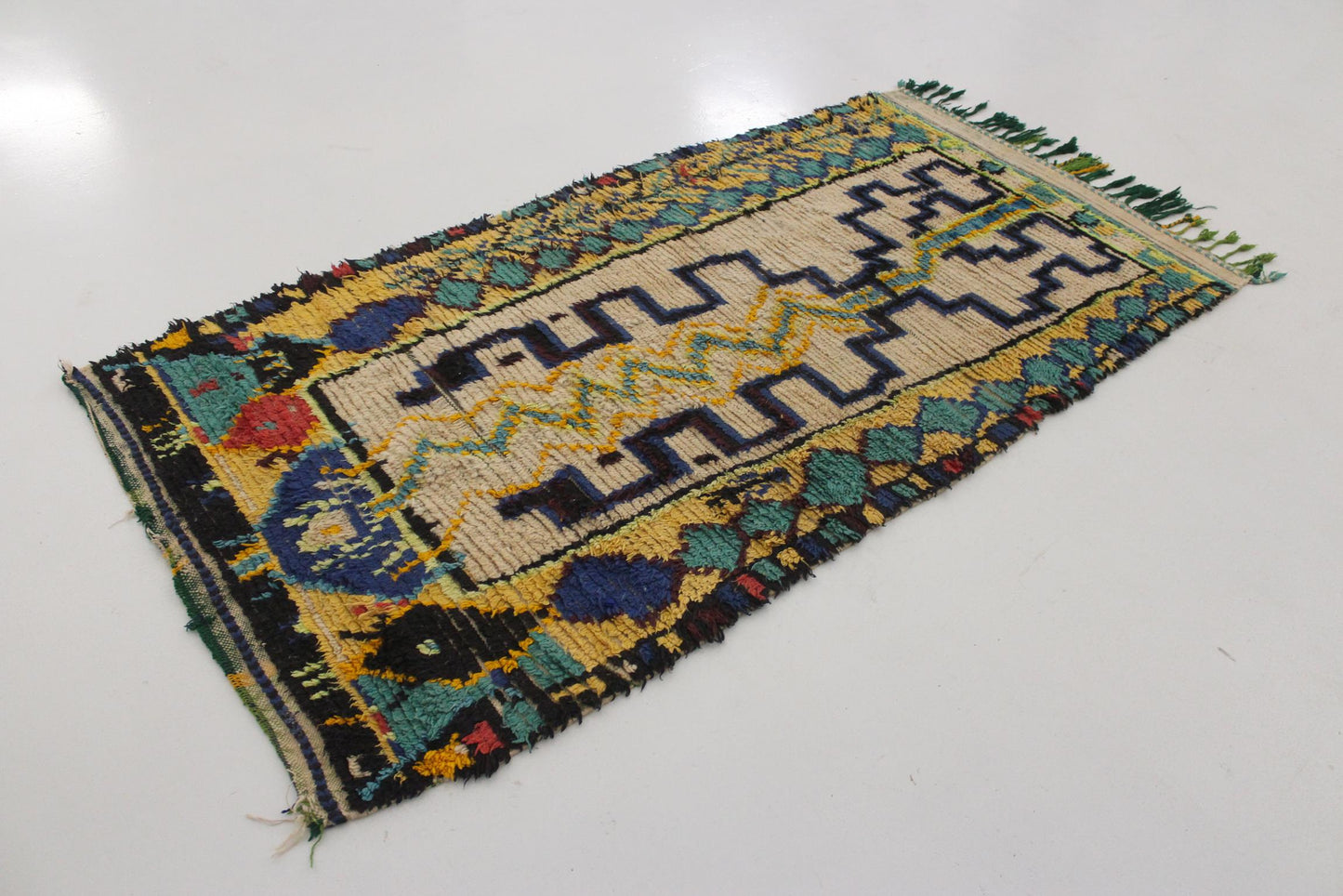 Vintage moroccan rug - beige, blue, green - Azilal - 3.3x6.4feet / 100x197cm