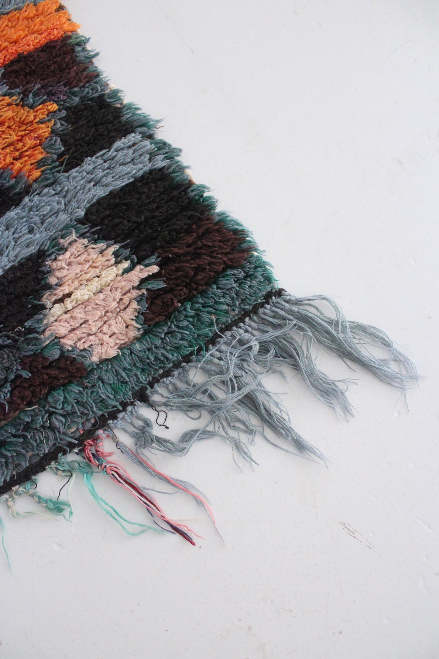 Vintage moroccan runner rug - green, blue, orange - Boucherouite - 2.4x8.7feet / 75x265cm