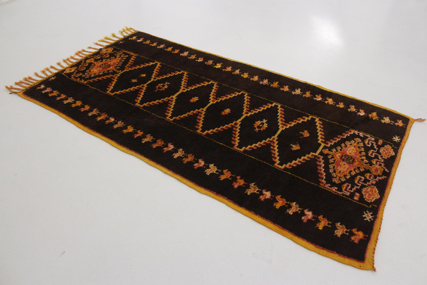 Vintage small moroccan rug - brown, yellow, red - Taznakht - 3.3x6.4feet / 100x195cm