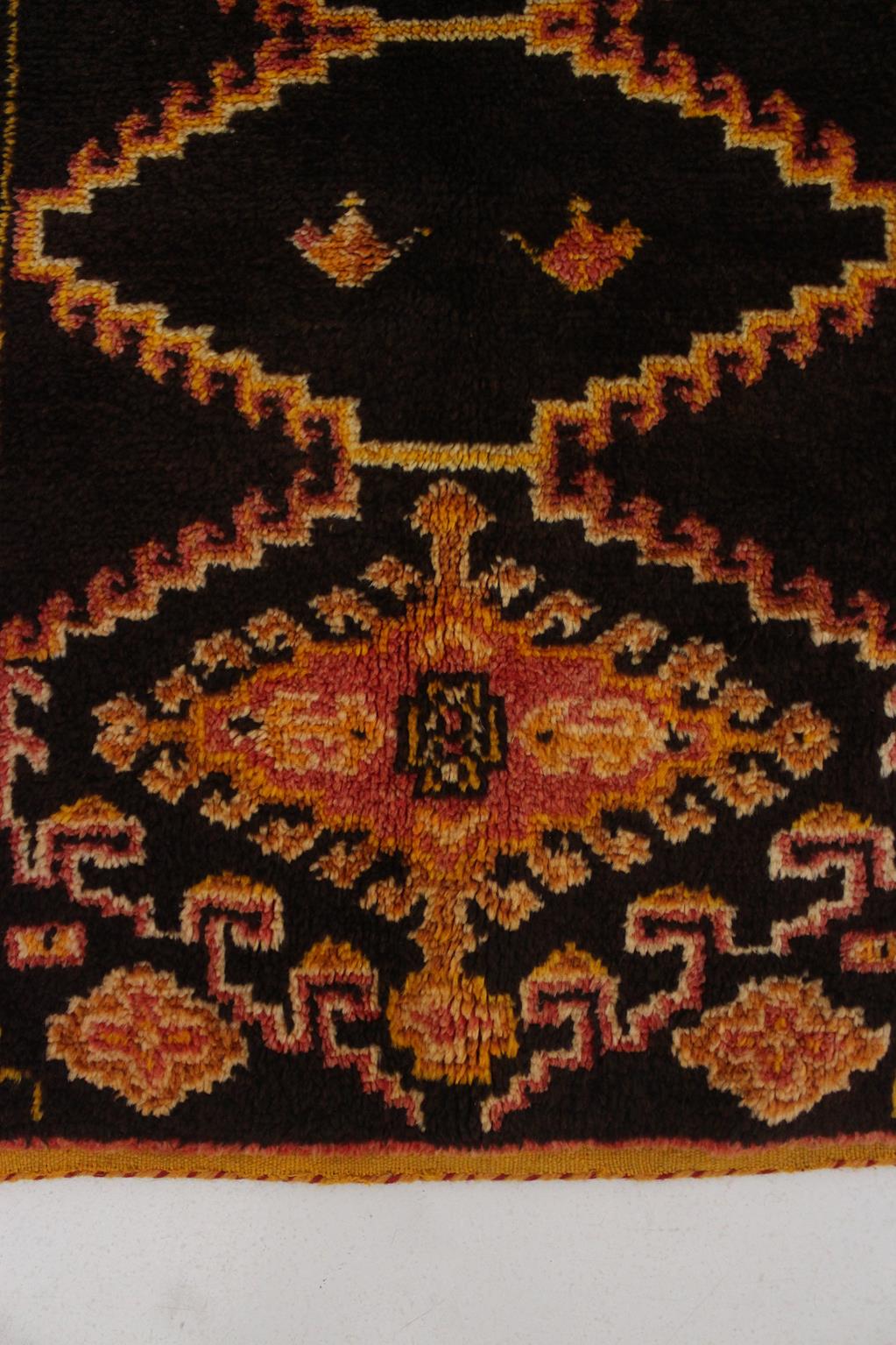 Vintage small moroccan rug - brown, yellow, red - Taznakht - 3.3x6.4feet / 100x195cm