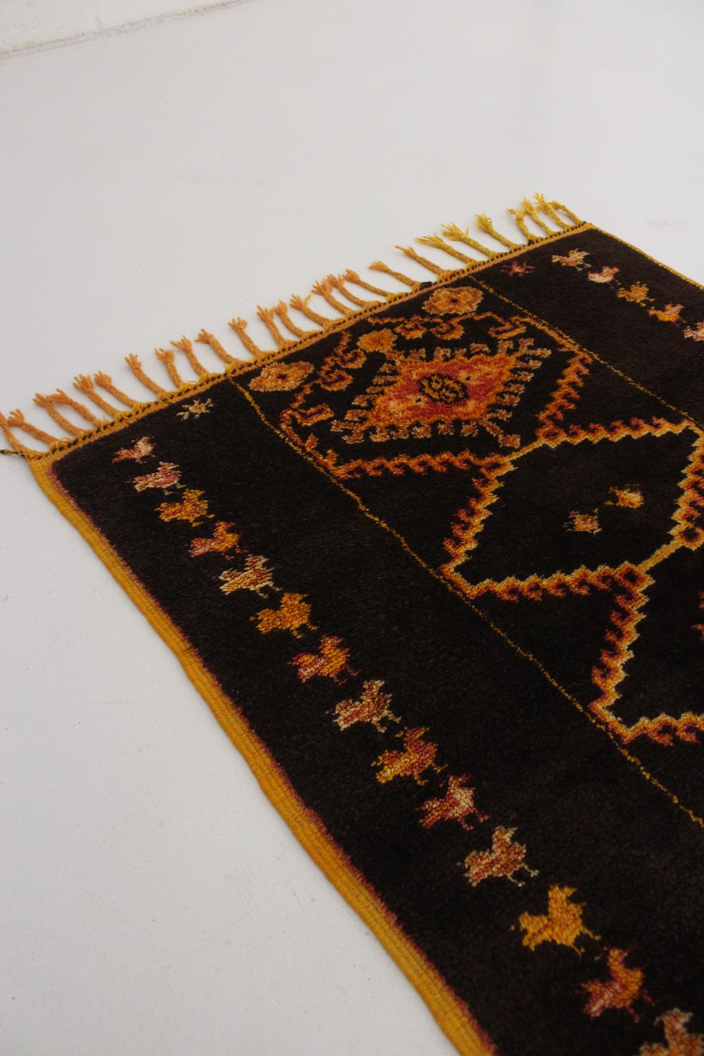 Vintage small moroccan rug - brown, yellow, red - Taznakht - 3.3x6.4feet / 100x195cm