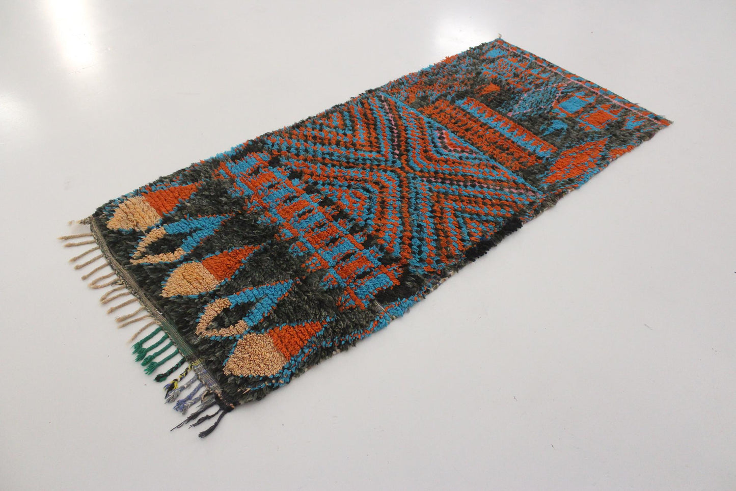 Vintage moroccan runner rug - black, blue, orange - Boucherouite - 2.9x7feet / 90x213cm