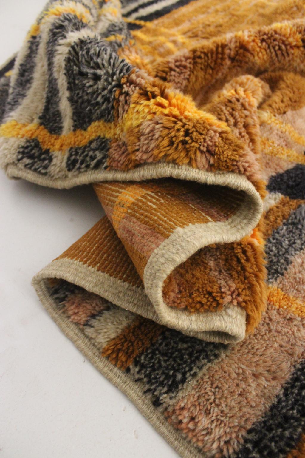 Mrirt Savane / Custom size and colors
