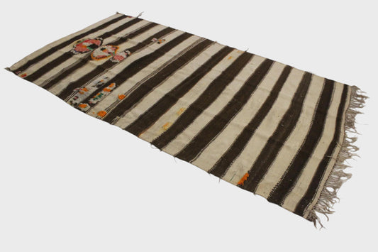 Vintage moroccan rug - beige, brown, orange, pink - Kilim Ourika - 5.2x9.7feet / 160x297cm