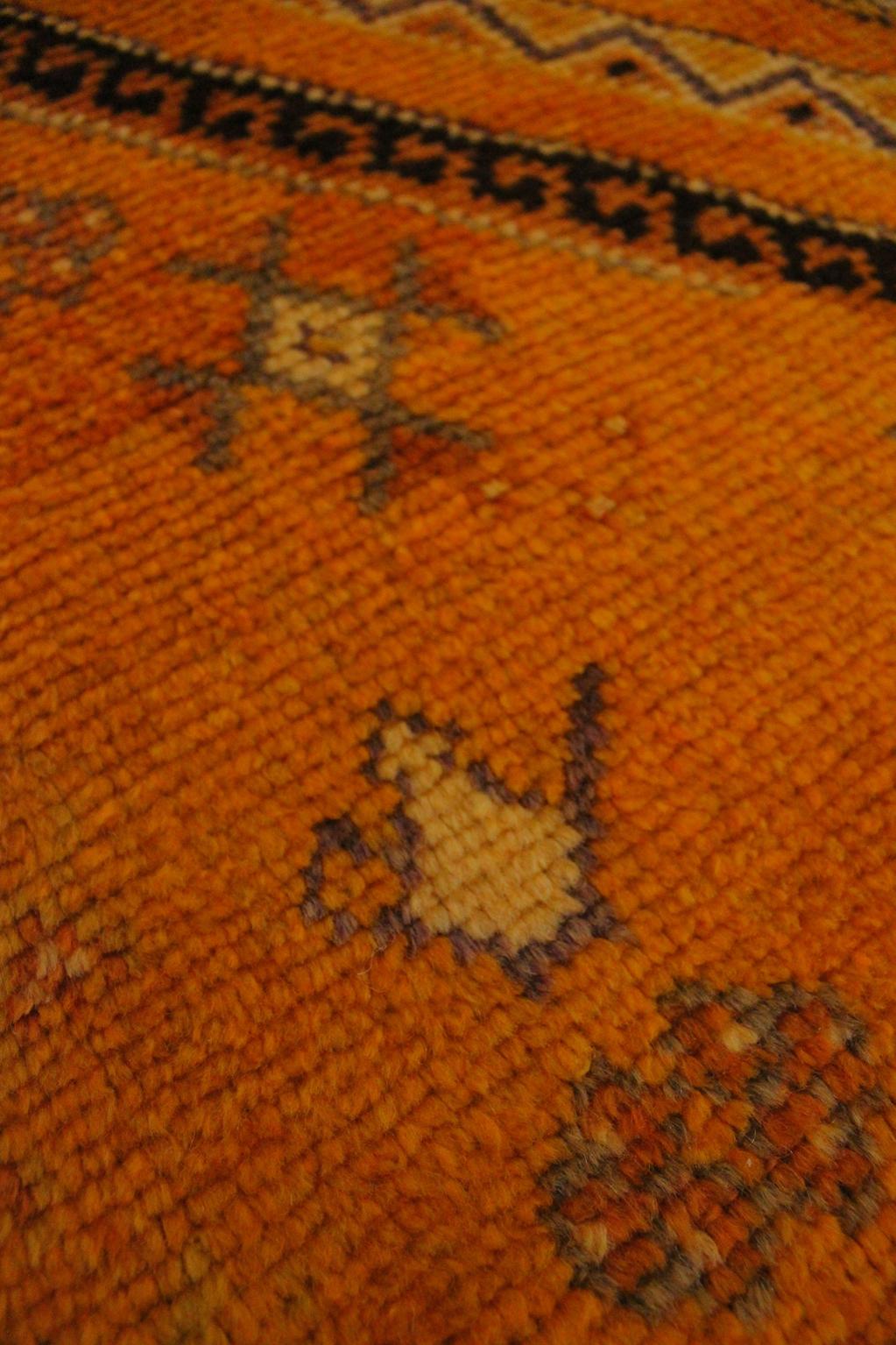 Vintage traditional moroccan rug - yellow, orange - Taznakht - 4.9x12.6feet / 150x385cm