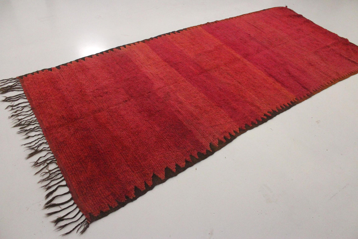 Vintage area moroccan rug - raspberry red - Rehamna - 5.2x12feet / 160x365cm